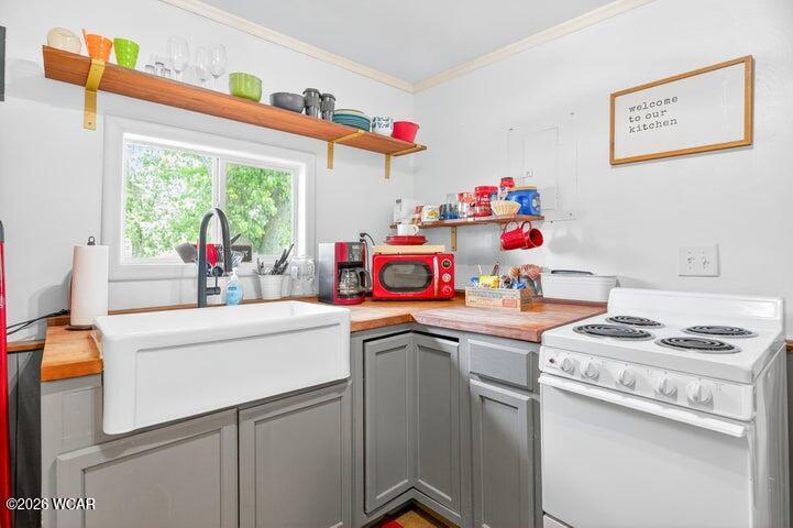 7109 Hancock Drive, Russells Point, Ohio