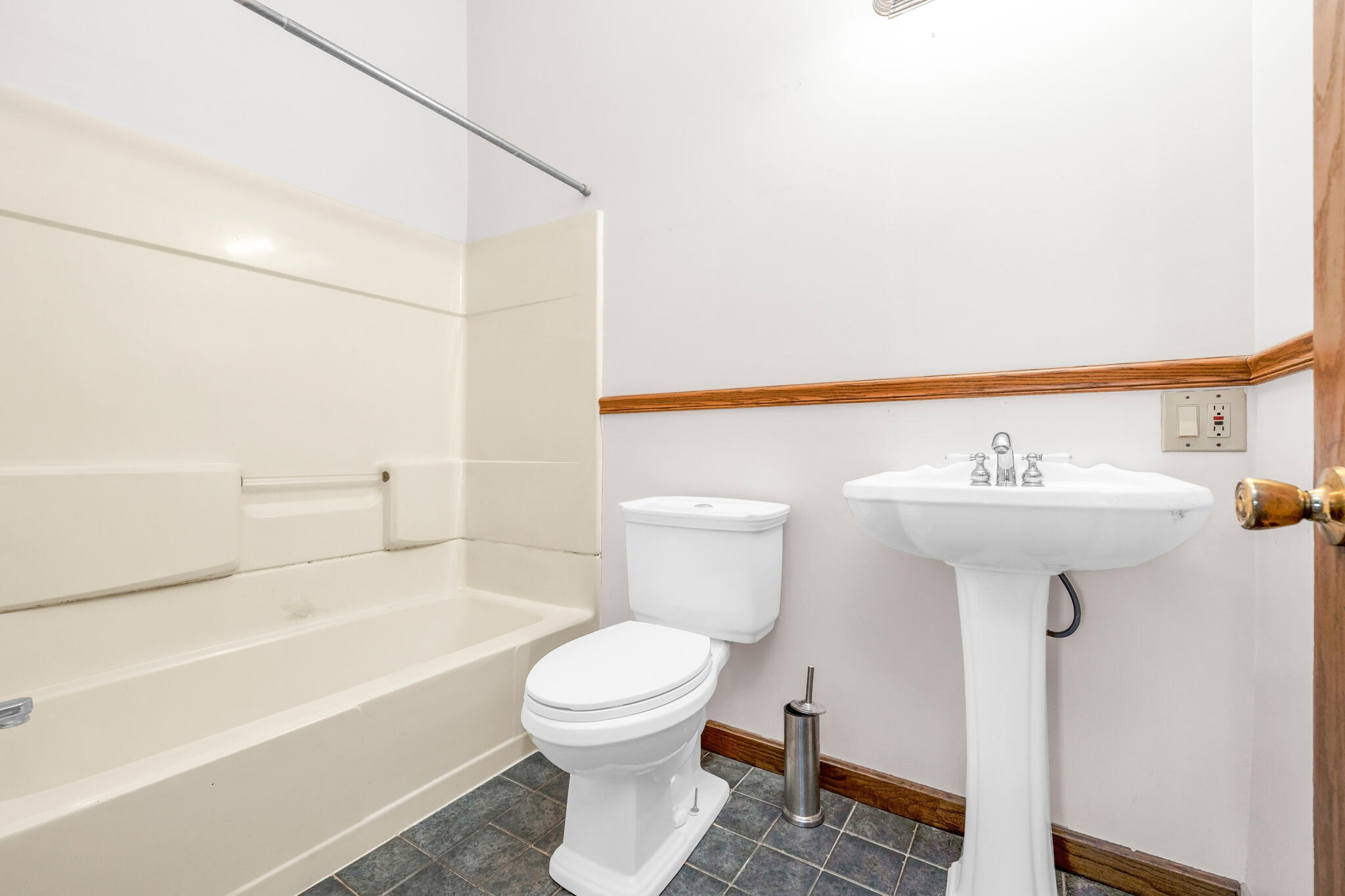 1547 State Route 47, Bellefontaine, Ohio 43311