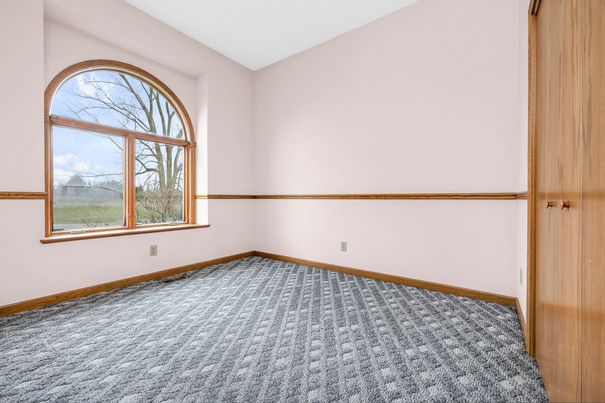 1547 State Route 47, Bellefontaine, Ohio 43311