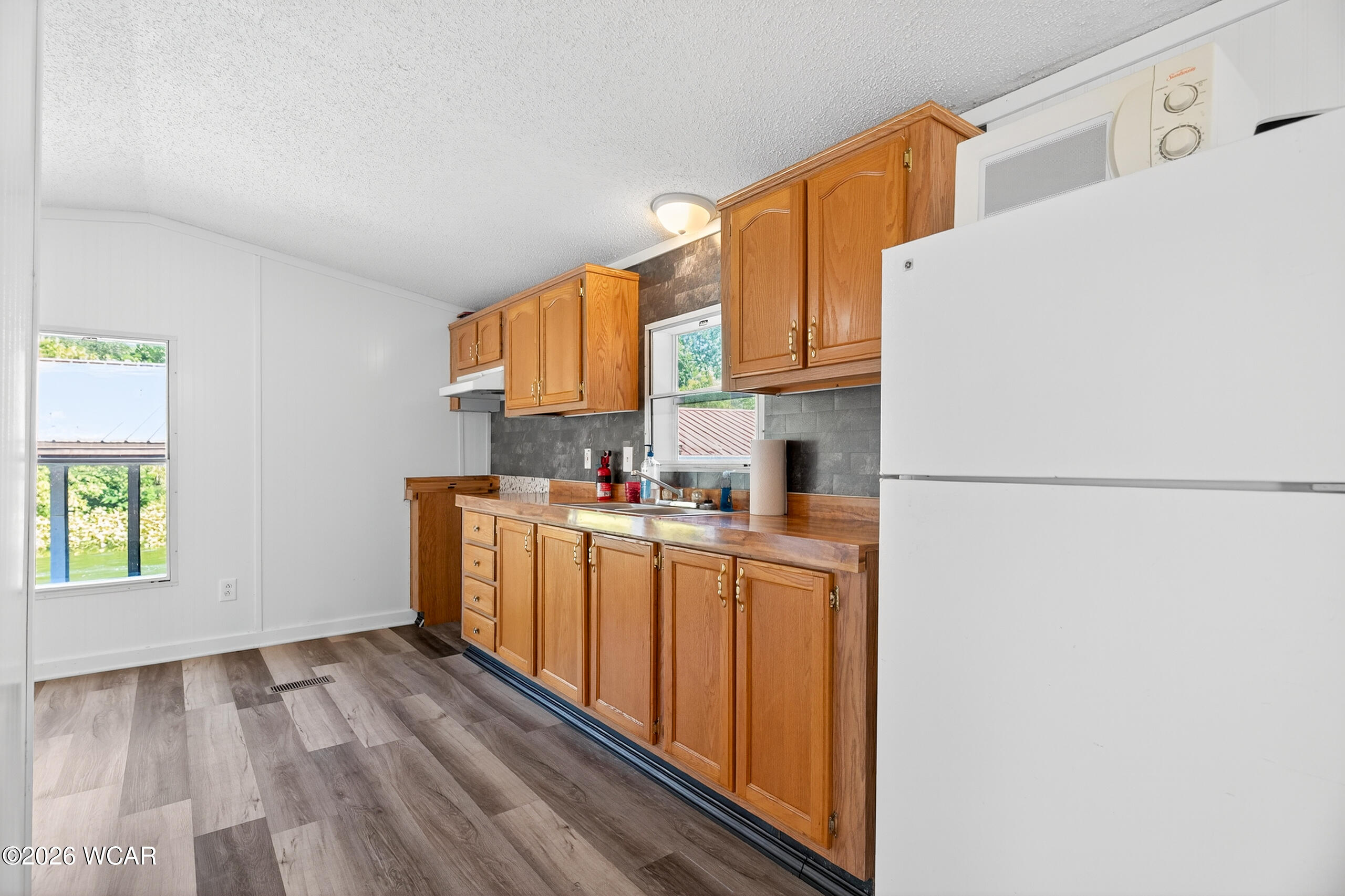 11142 Houser Drive, Lakeview, Ohio