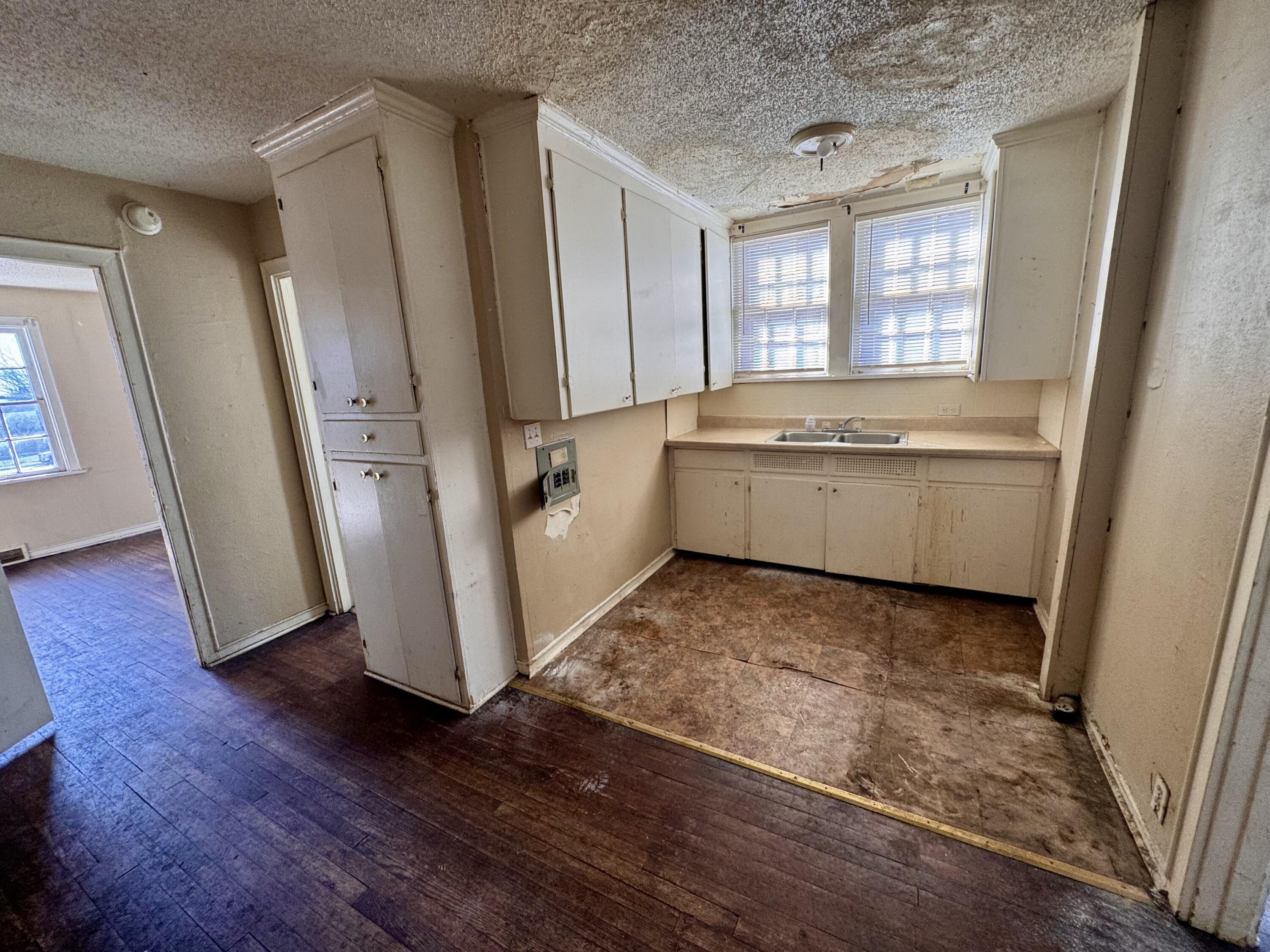 2118 Catalpa Drive, Dayton, Ohio 45406