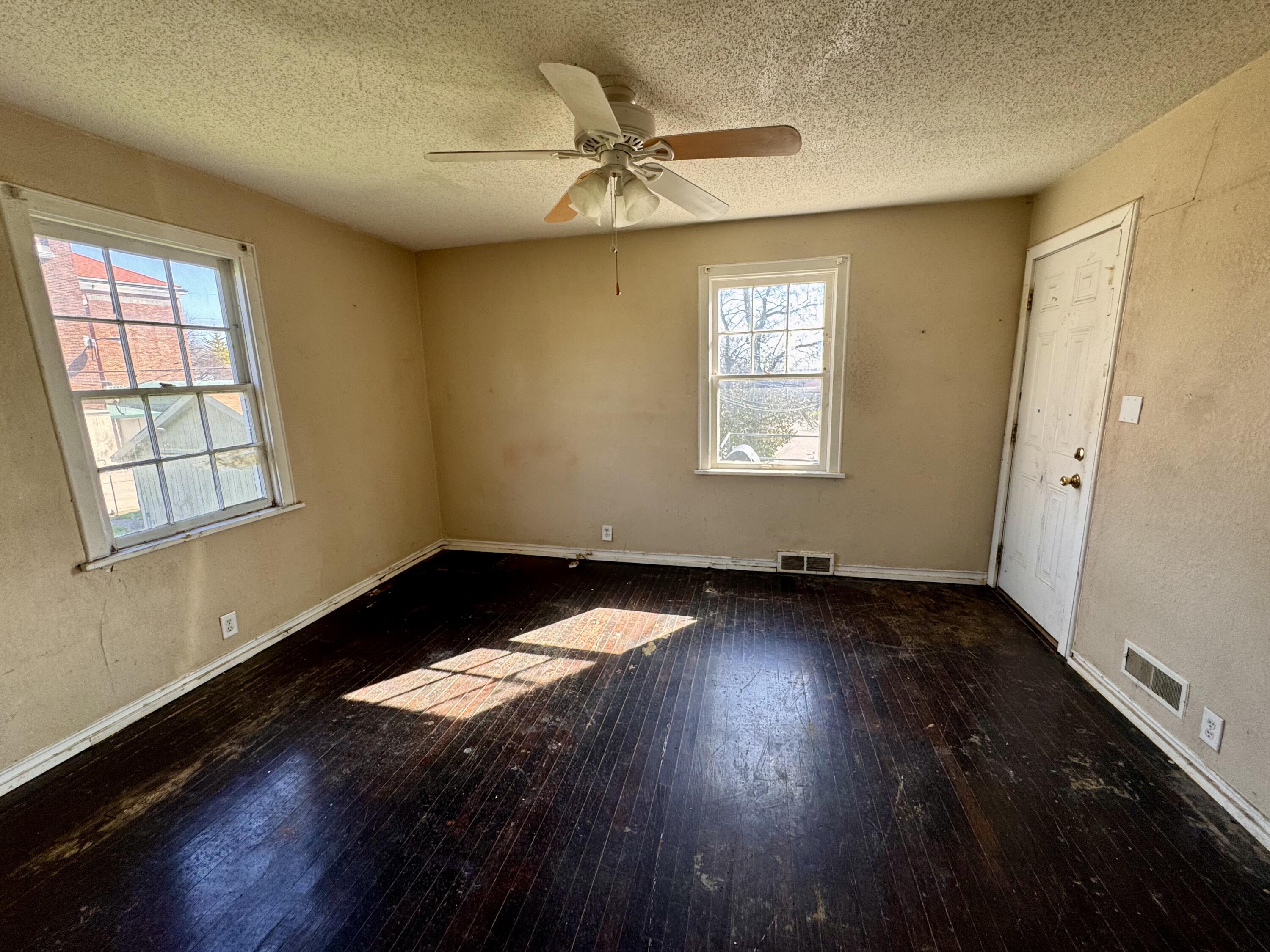 2118 Catalpa Drive, Dayton, Ohio 45406