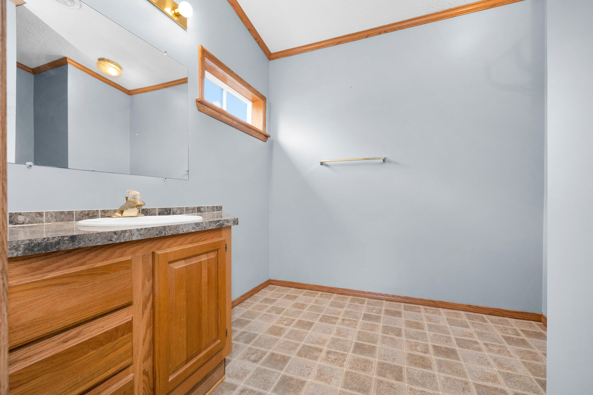 7655 Kooteney Street, Huntsville, Ohio 43324