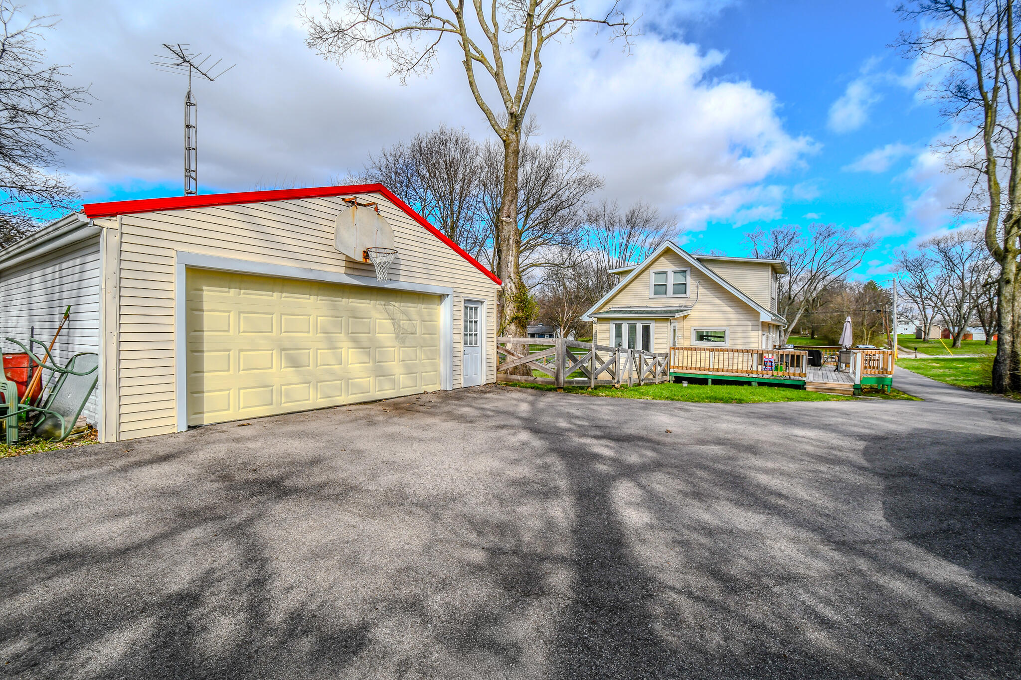 631 Kramer Road, Springfield, Ohio 45505