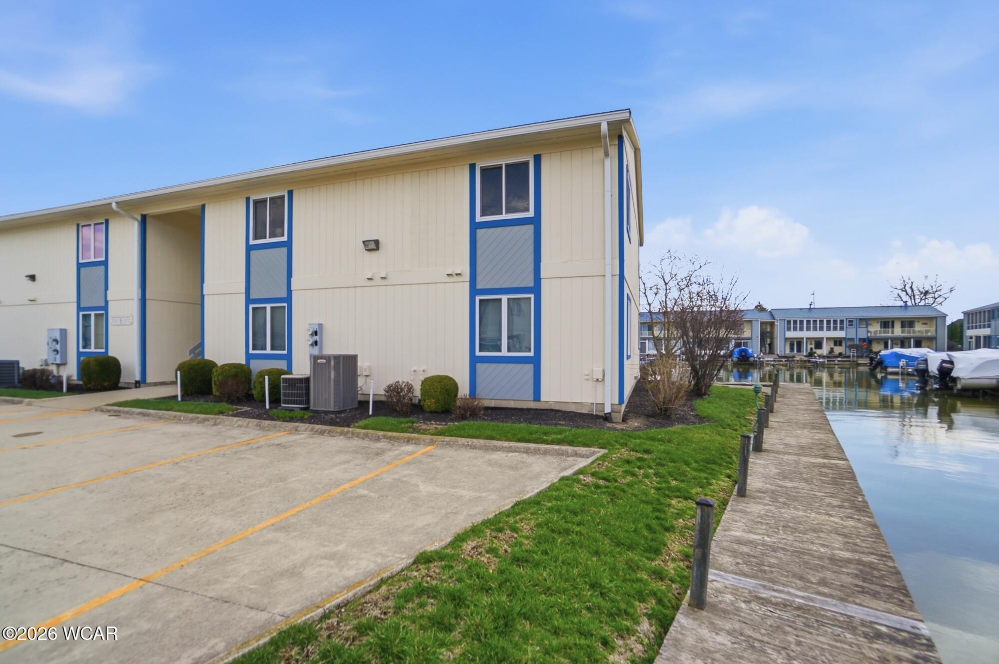 241 Chase Avenue, Russells Point, Ohio