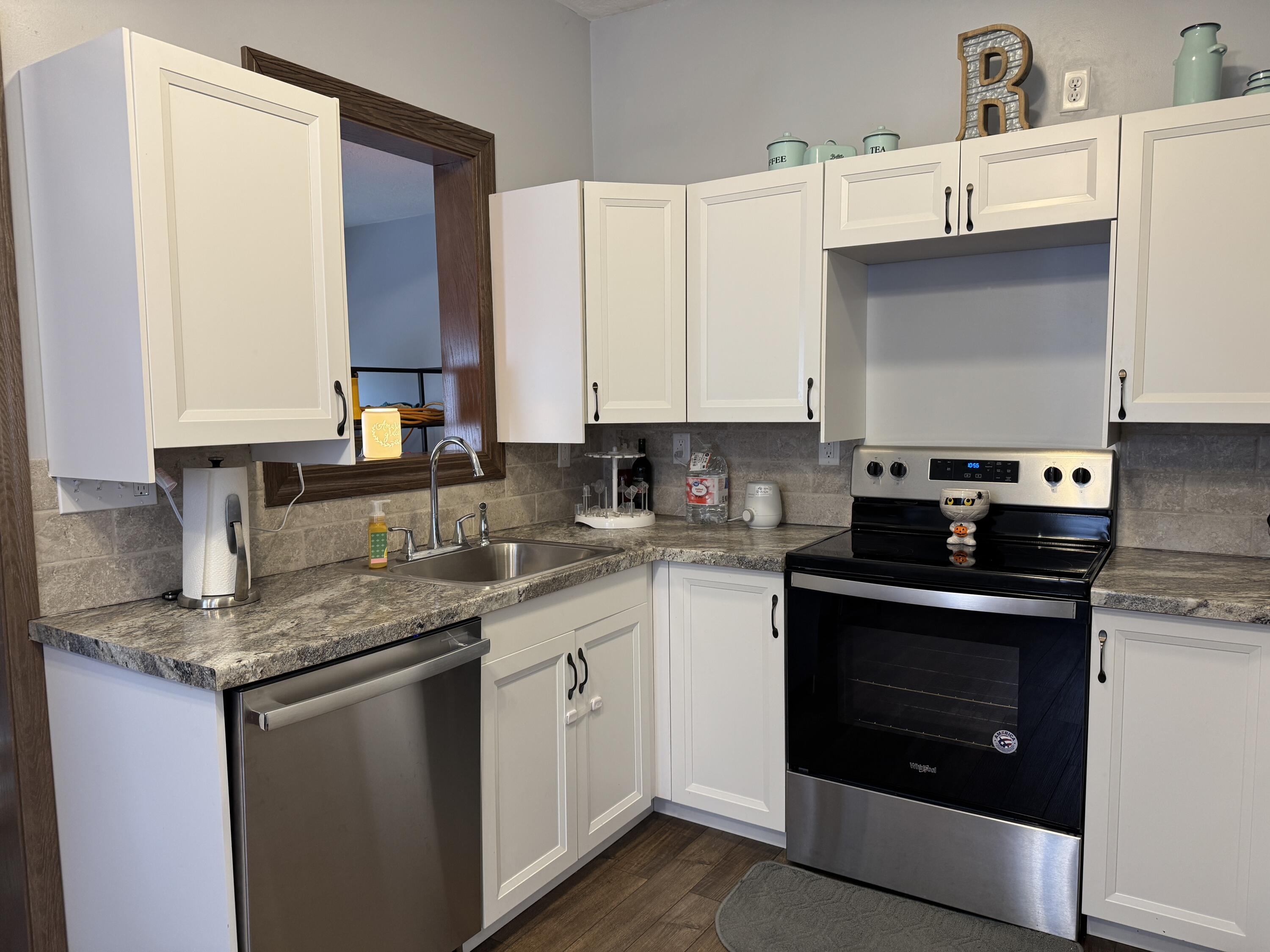 18906 Bebb Street, Venedocia, Ohio 45894