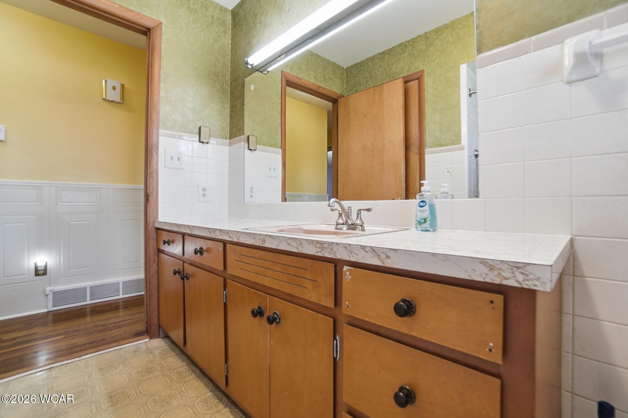 1594 Wonderlick Road, Lima, Ohio