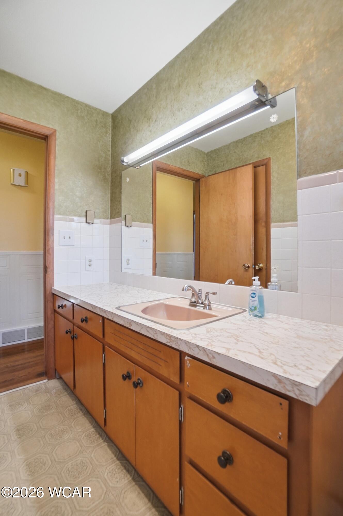 1594 Wonderlick Road, Lima, Ohio