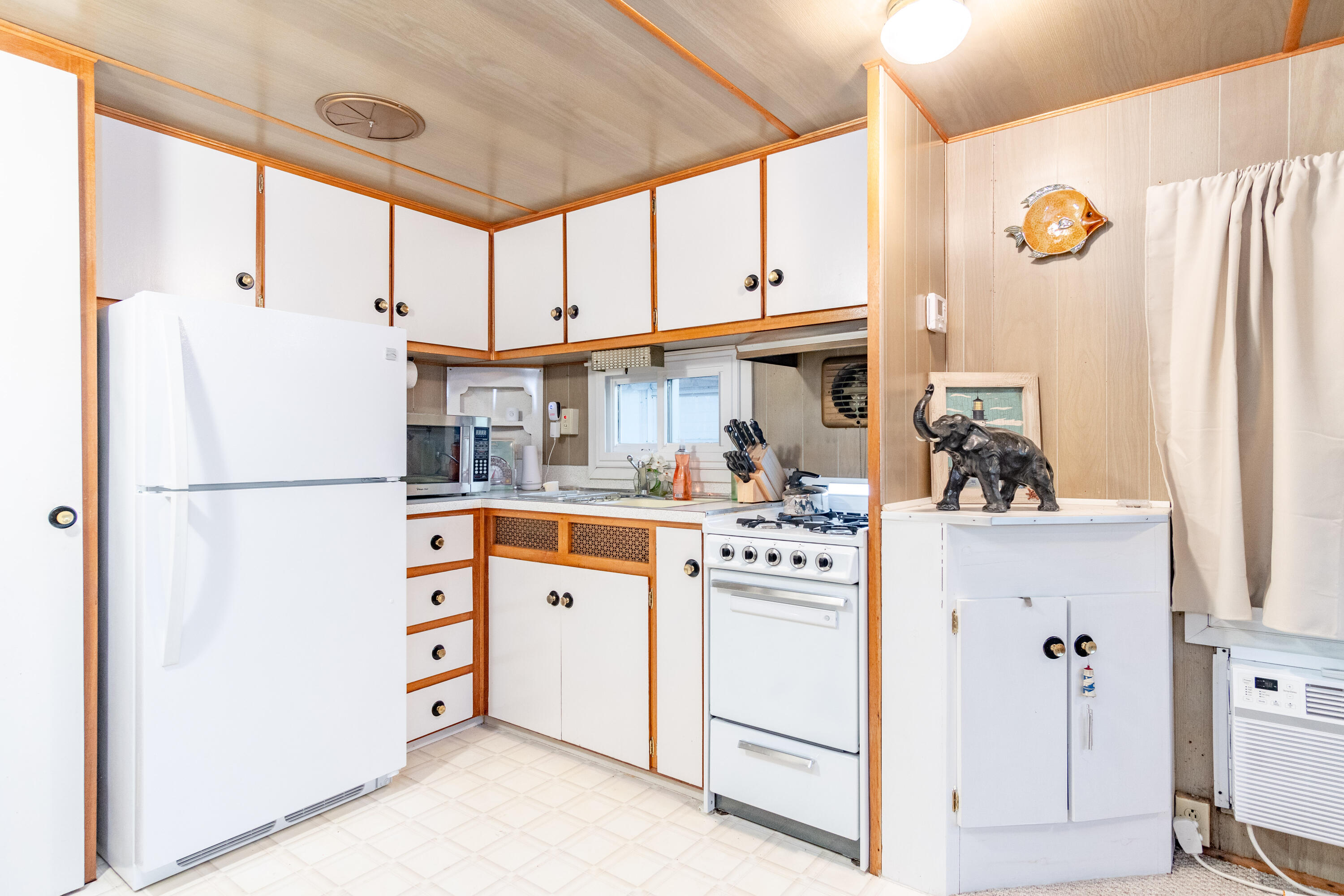 6 Fun Drive, Russells Point, Ohio 43348