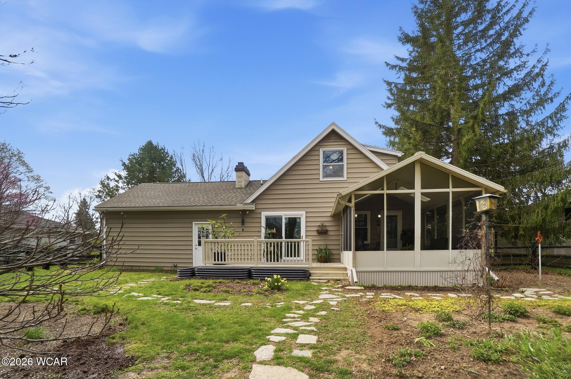 166 Sunset Drive, Bluffton, Ohio