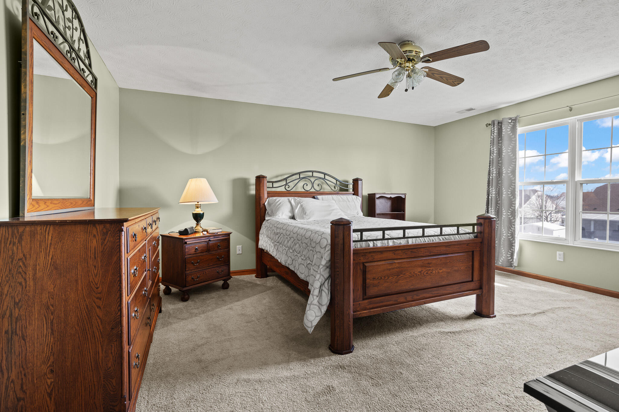 413 Deerwood Drive, Piqua, Ohio 45356