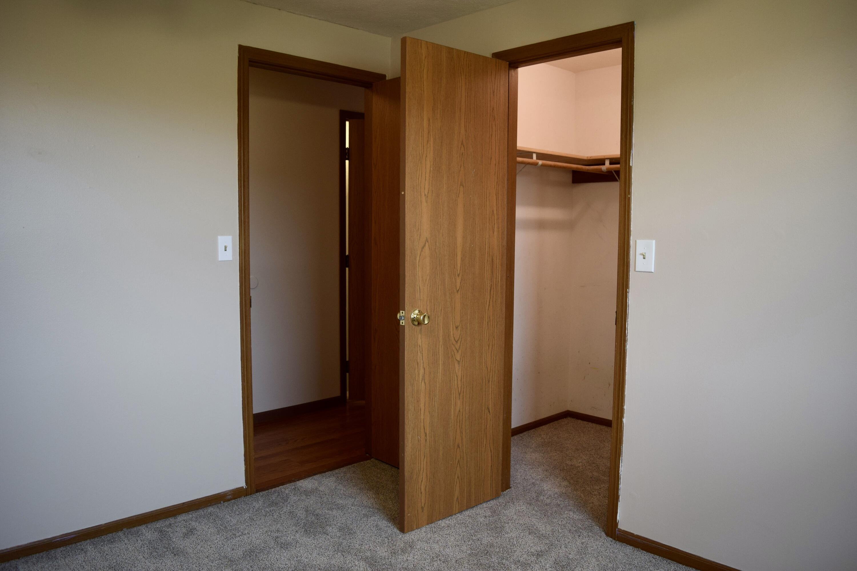 1644 Delmar Drive, Springfield, Ohio 45503