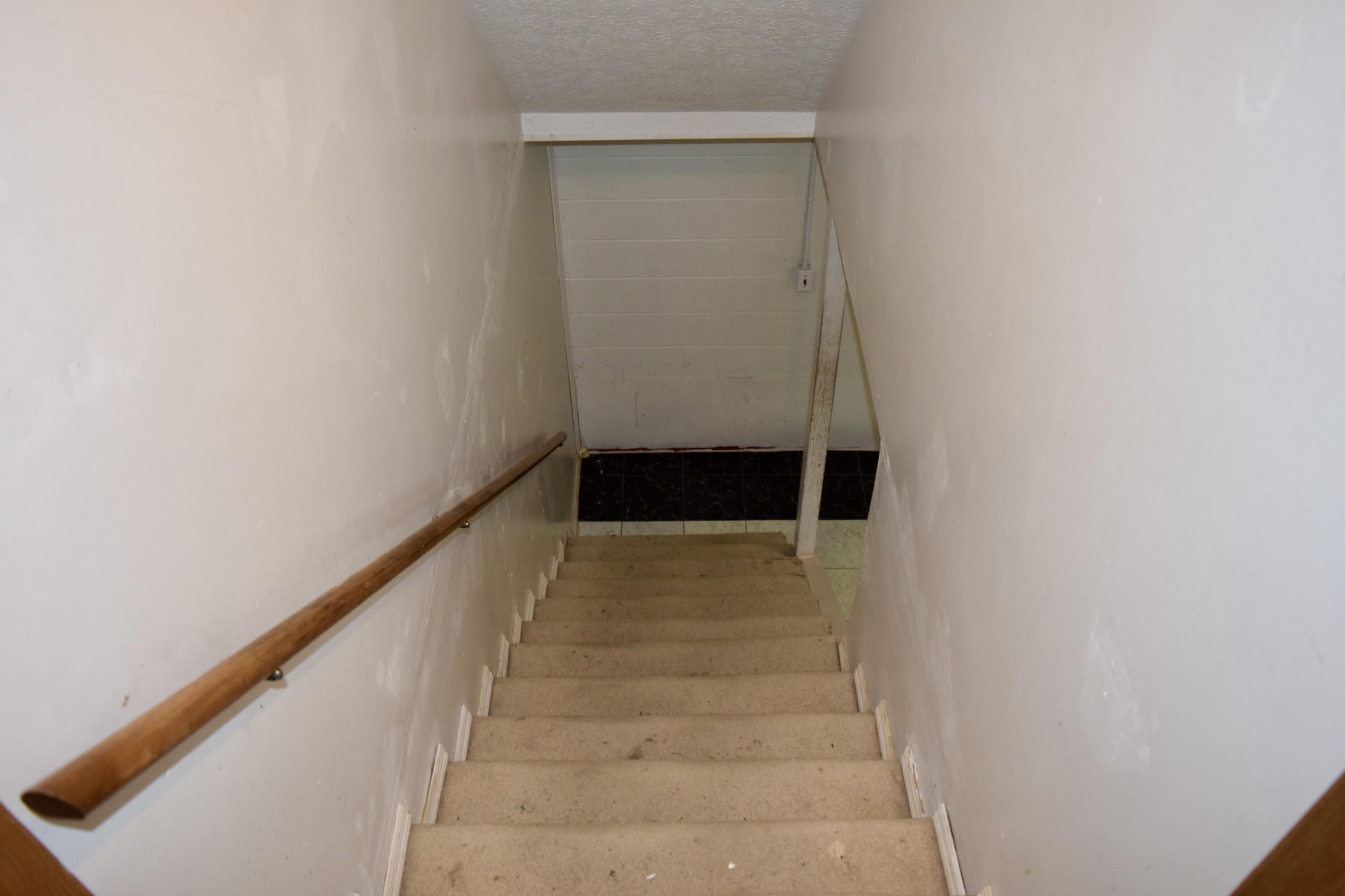 1644 Delmar Drive, Springfield, Ohio 45503