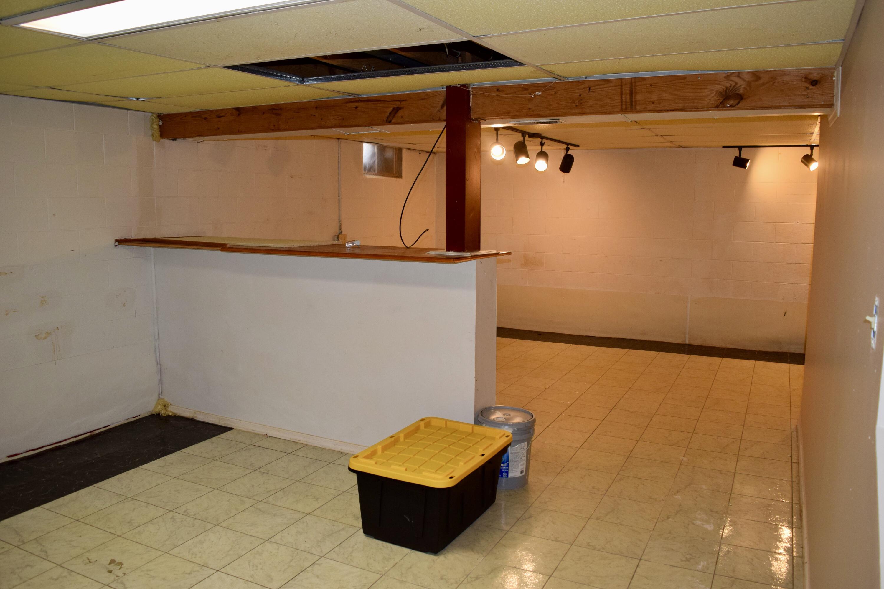 1644 Delmar Drive, Springfield, Ohio 45503