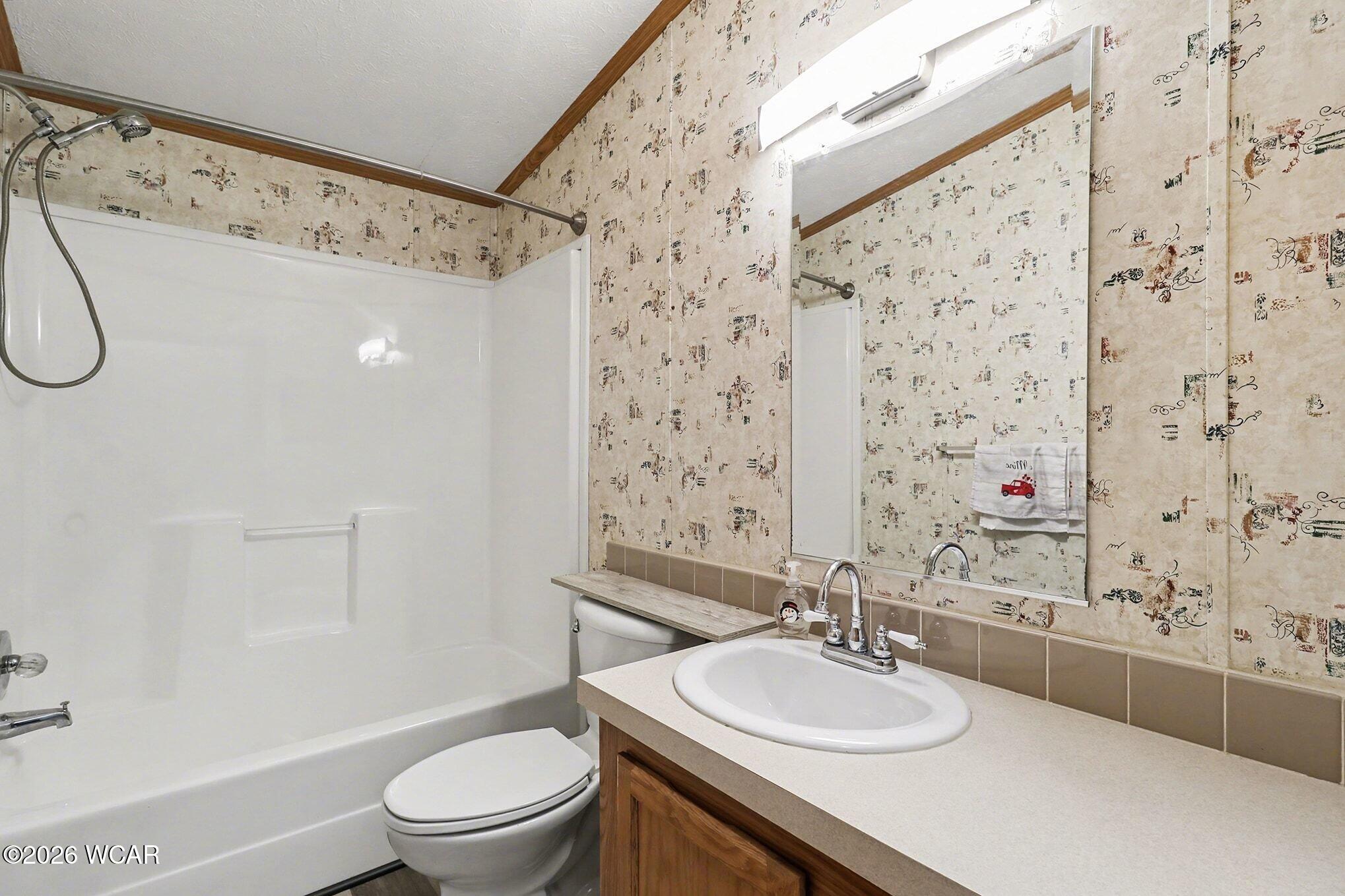 166 Saddlebrook Drive, Lima, Ohio