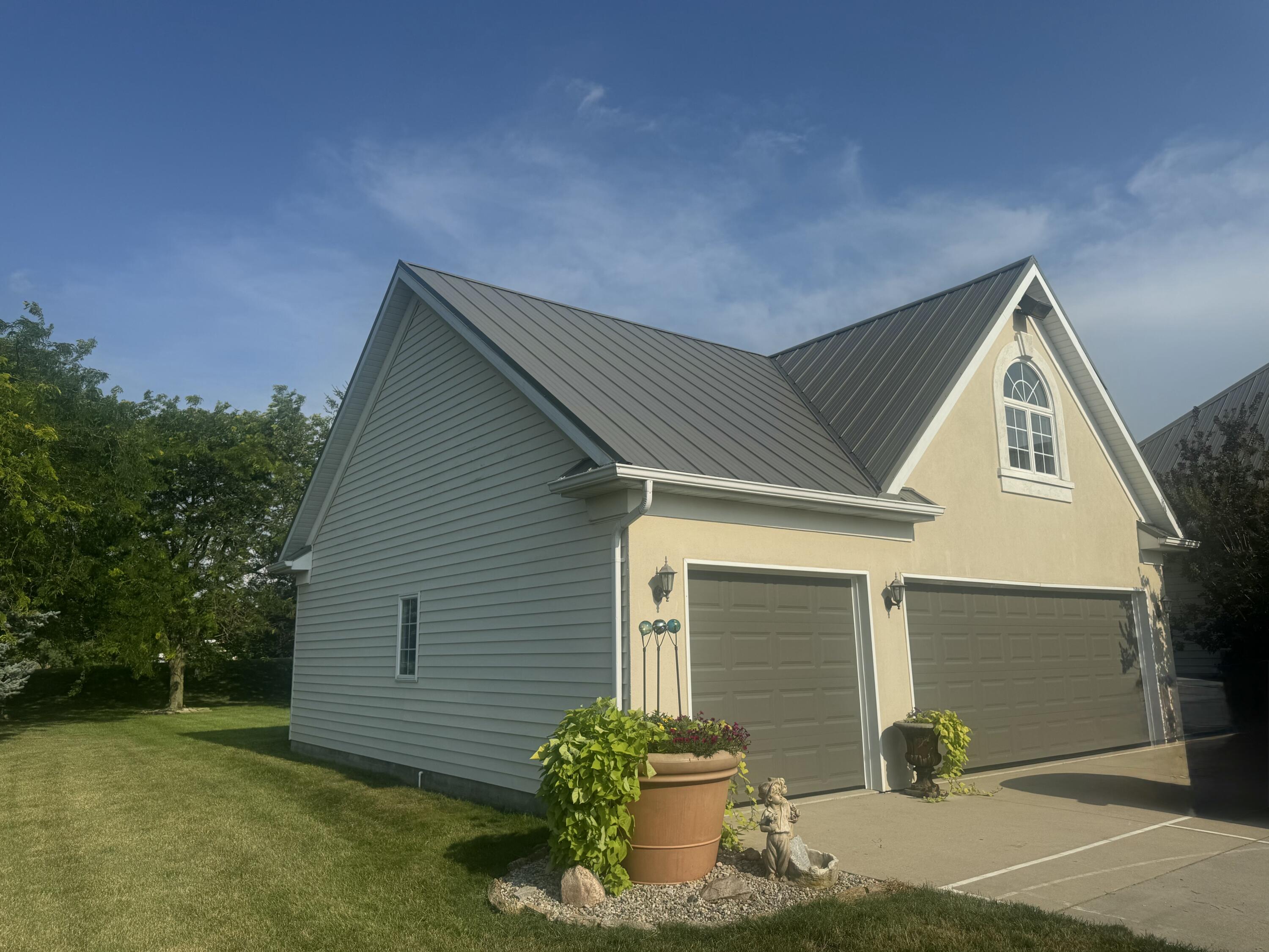 6764 Silver Lakes Drive, Celina, Ohio 45822