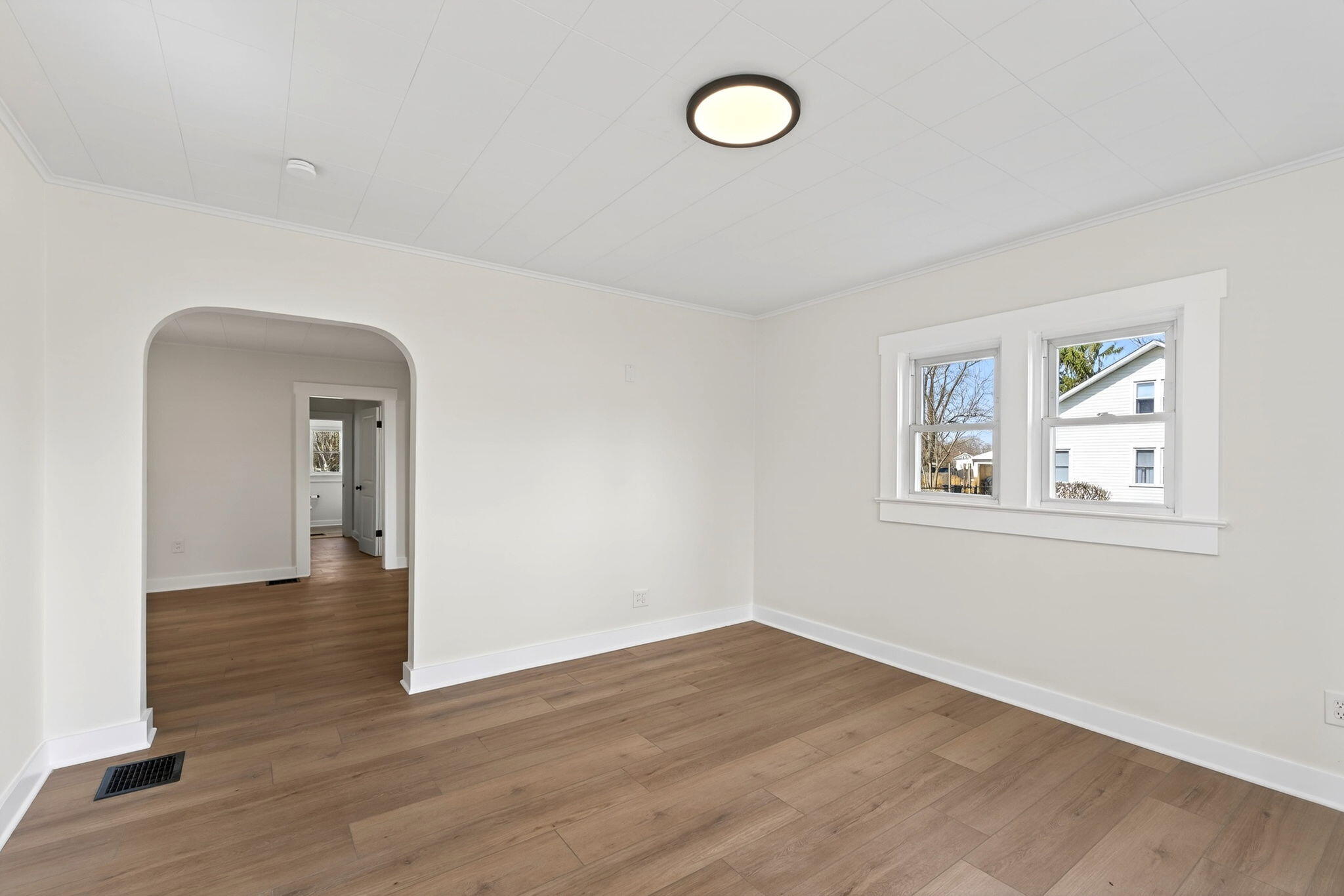 3819 New Carlisle Pike, Springfield, Ohio 45504