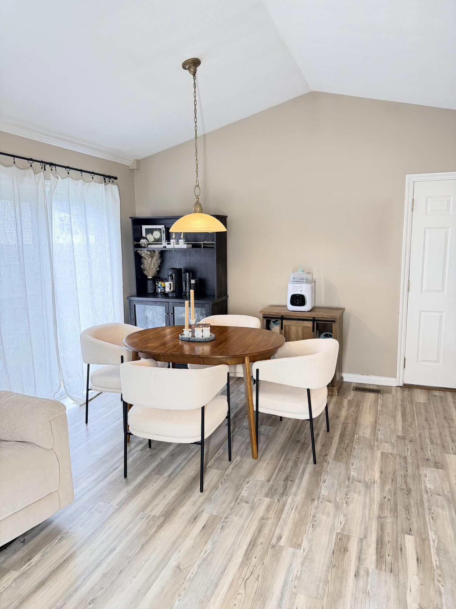 67 Dakota Street, Troy, Ohio 45373