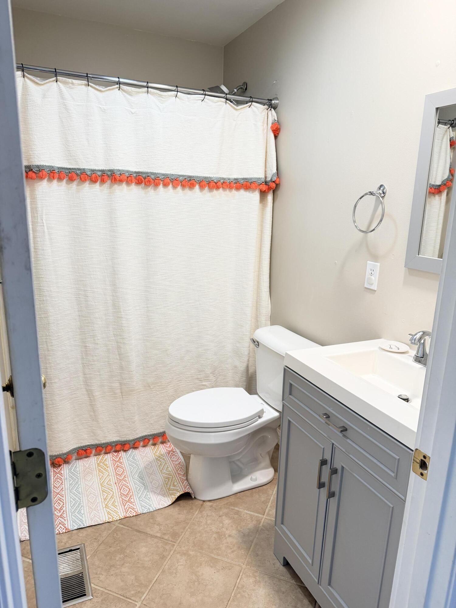 67 Dakota Street, Troy, Ohio 45373