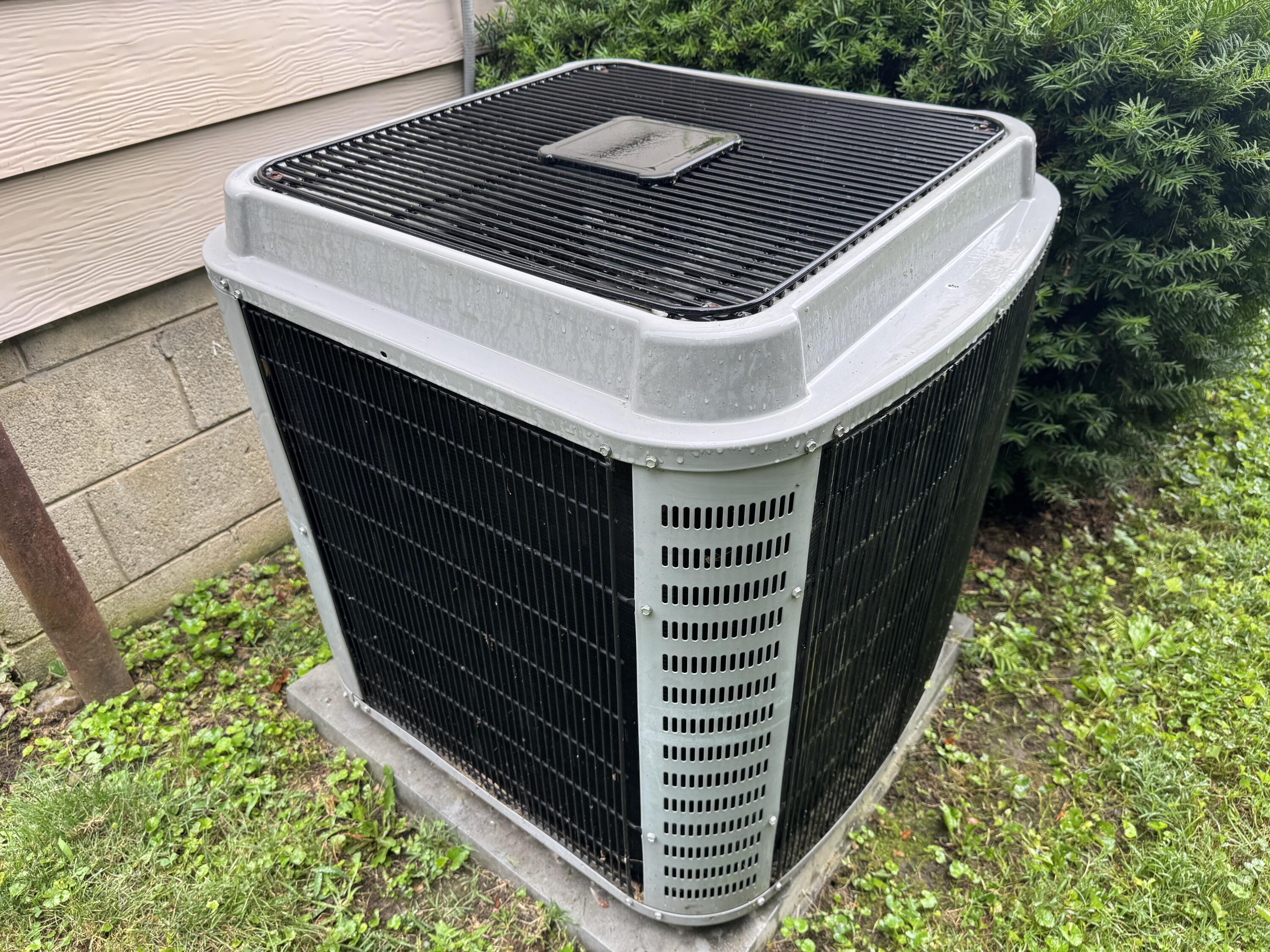 1979 Kenton Street, Springfield, Ohio 45505