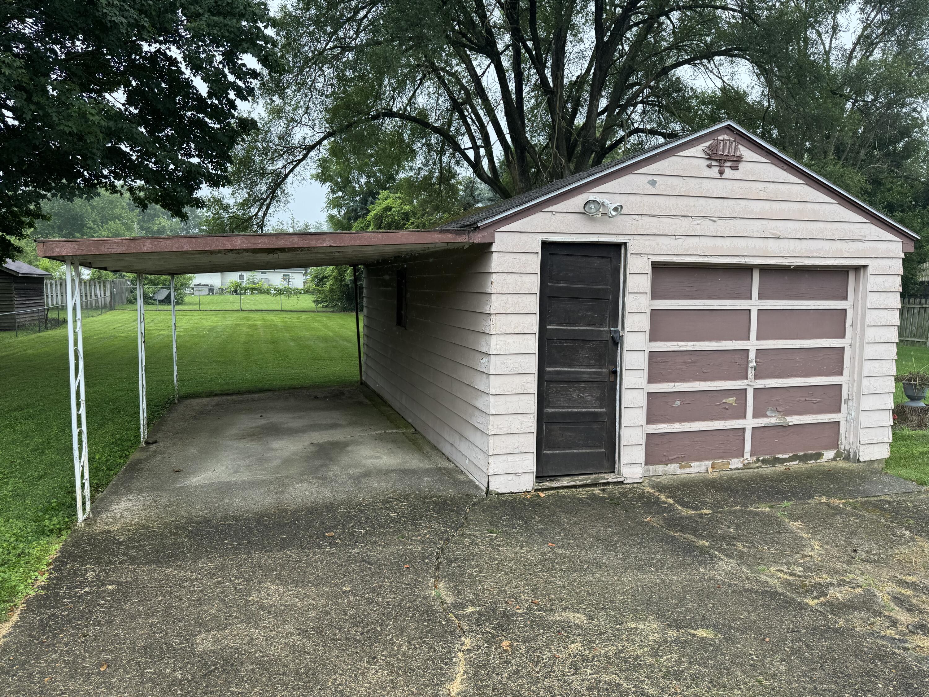 1979 Kenton Street, Springfield, Ohio 45505