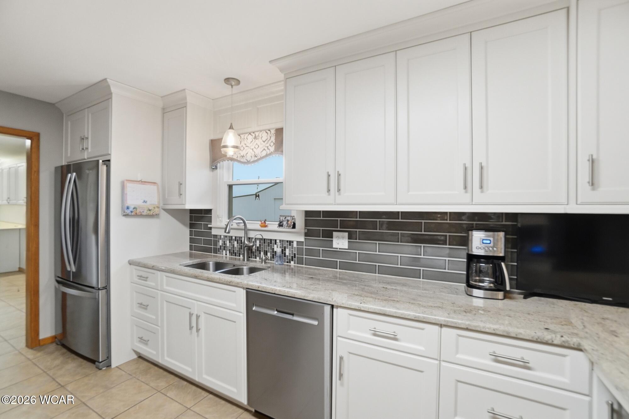 24702 Buckland Holden Road, Waynesfield, Ohio