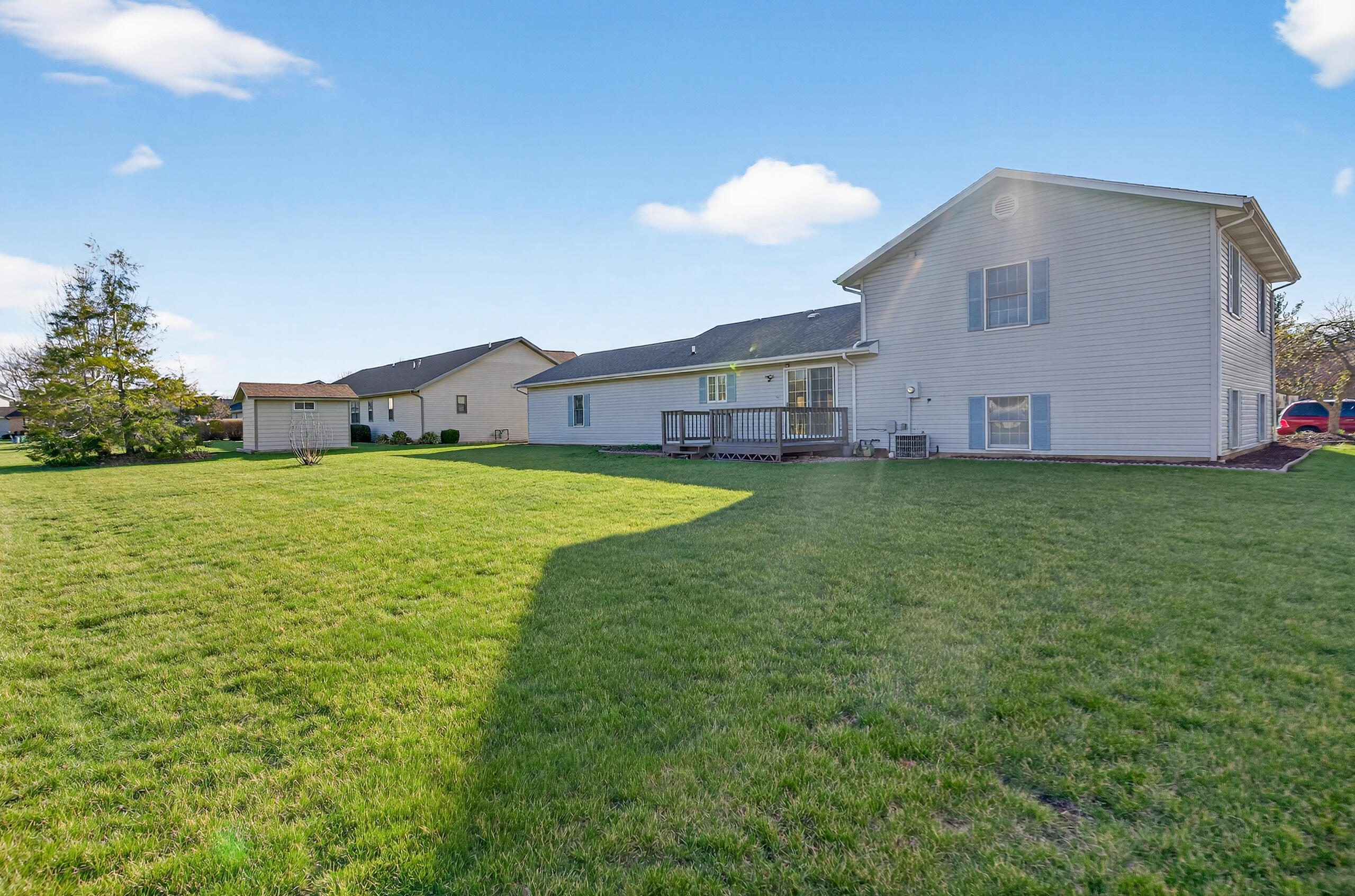 1528 Mary Lane, Celina, Ohio 45822