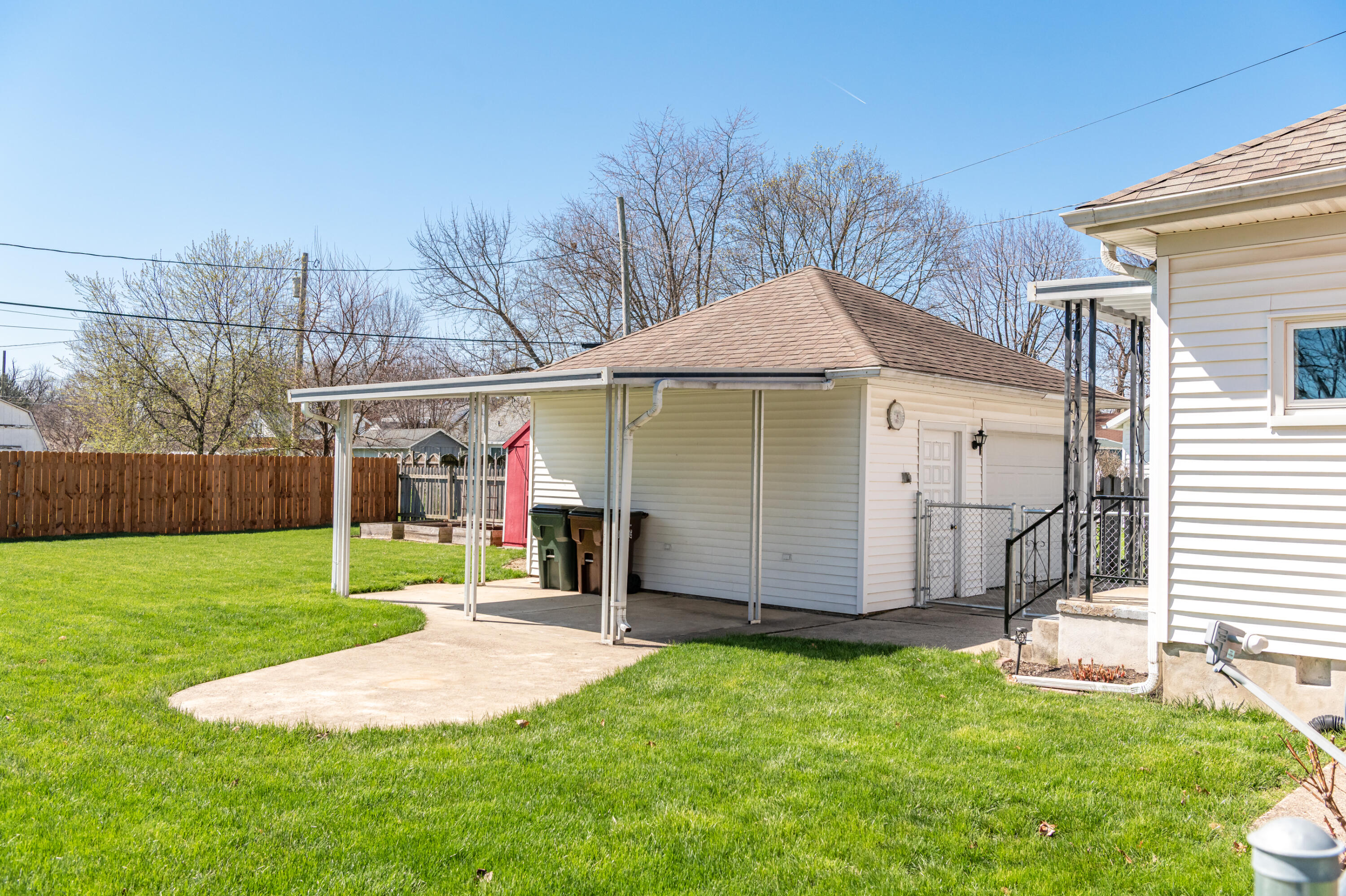 304 Madison Street, New Carlisle, Ohio 45344