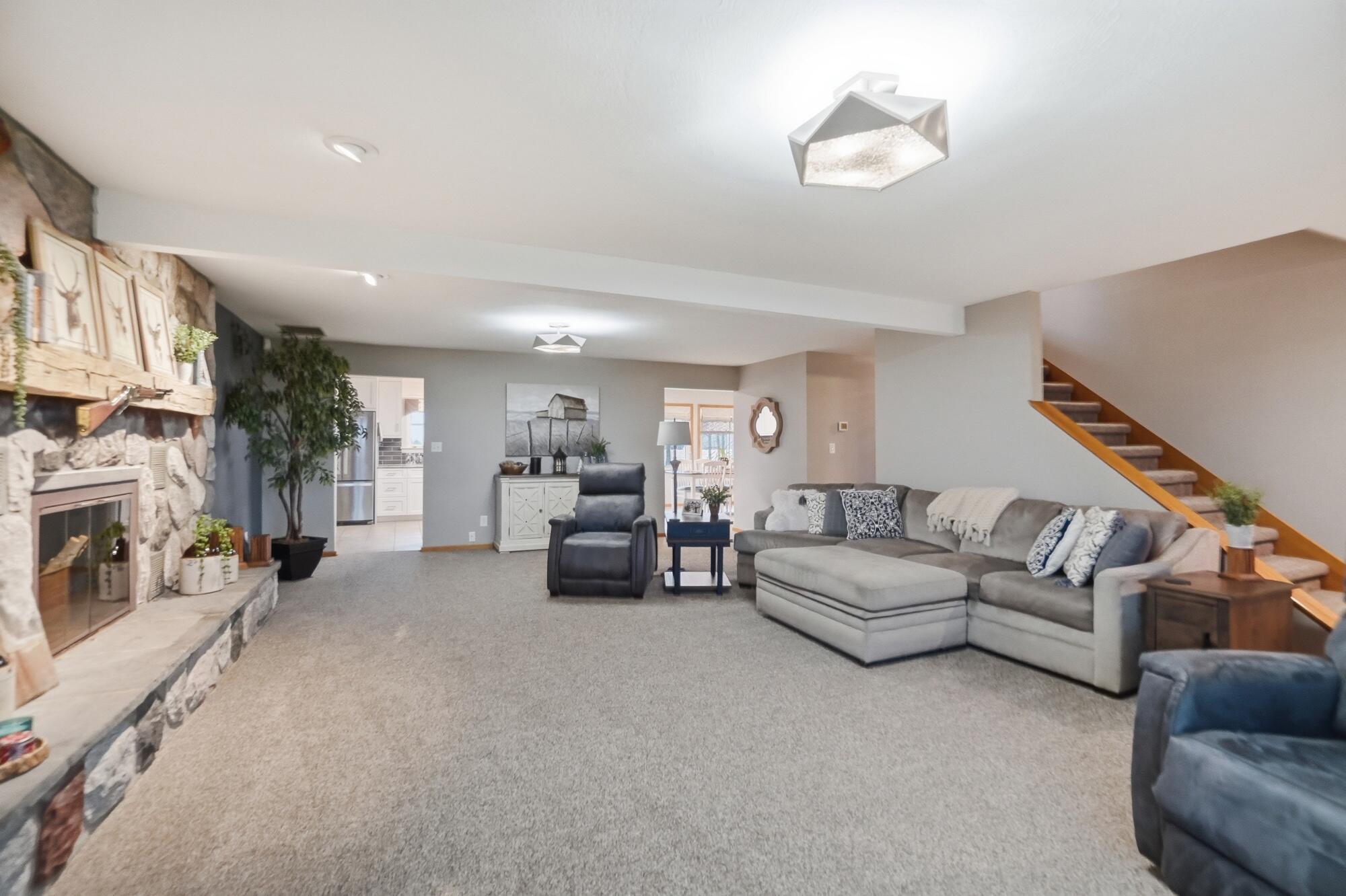 24702 Buckland Holden Road, Waynesfield, Ohio 45896