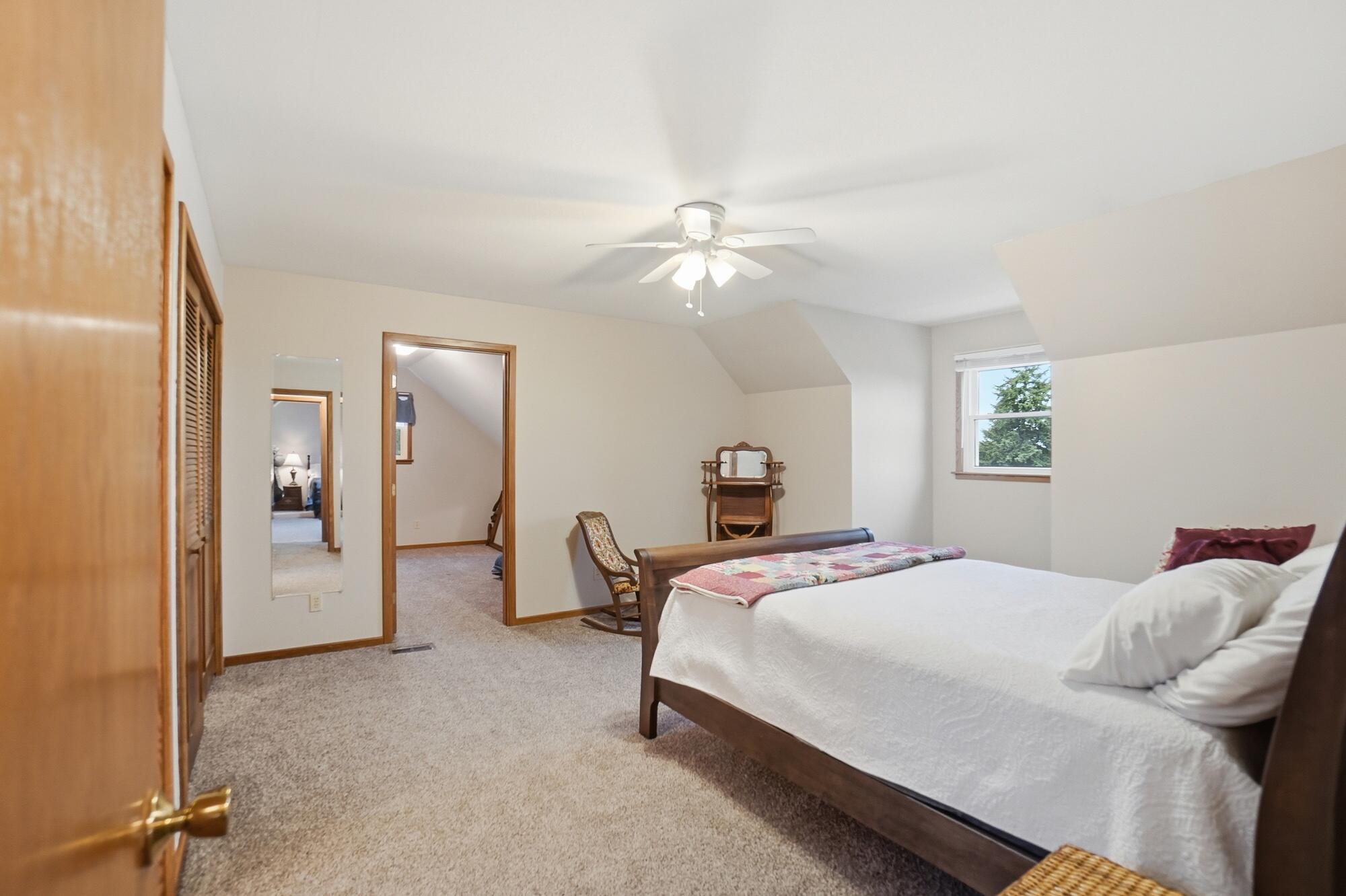 24702 Buckland Holden Road, Waynesfield, Ohio 45896