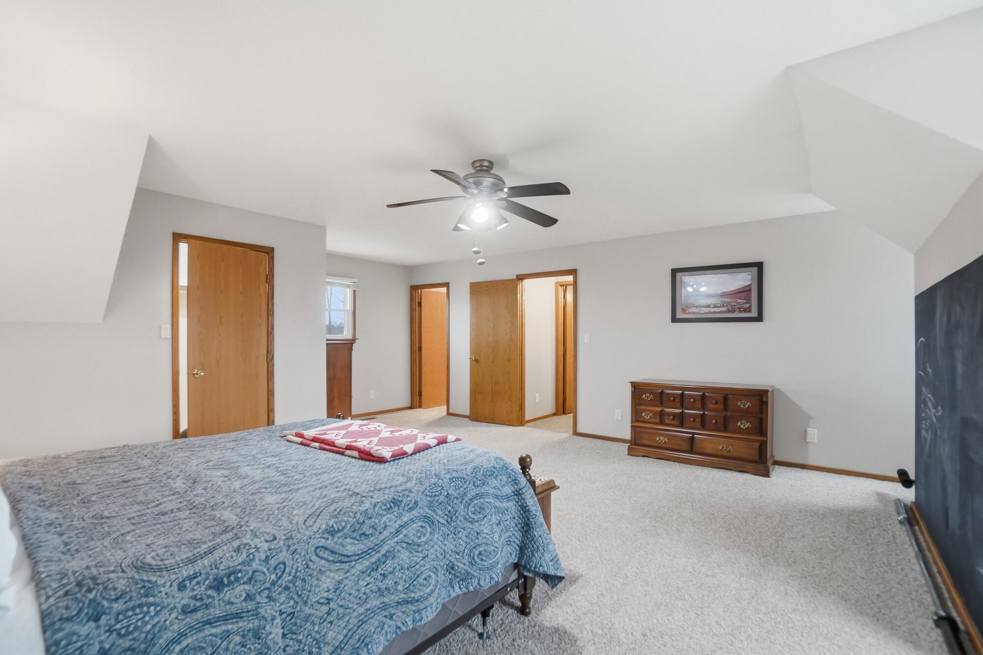 24702 Buckland Holden Road, Waynesfield, Ohio 45896