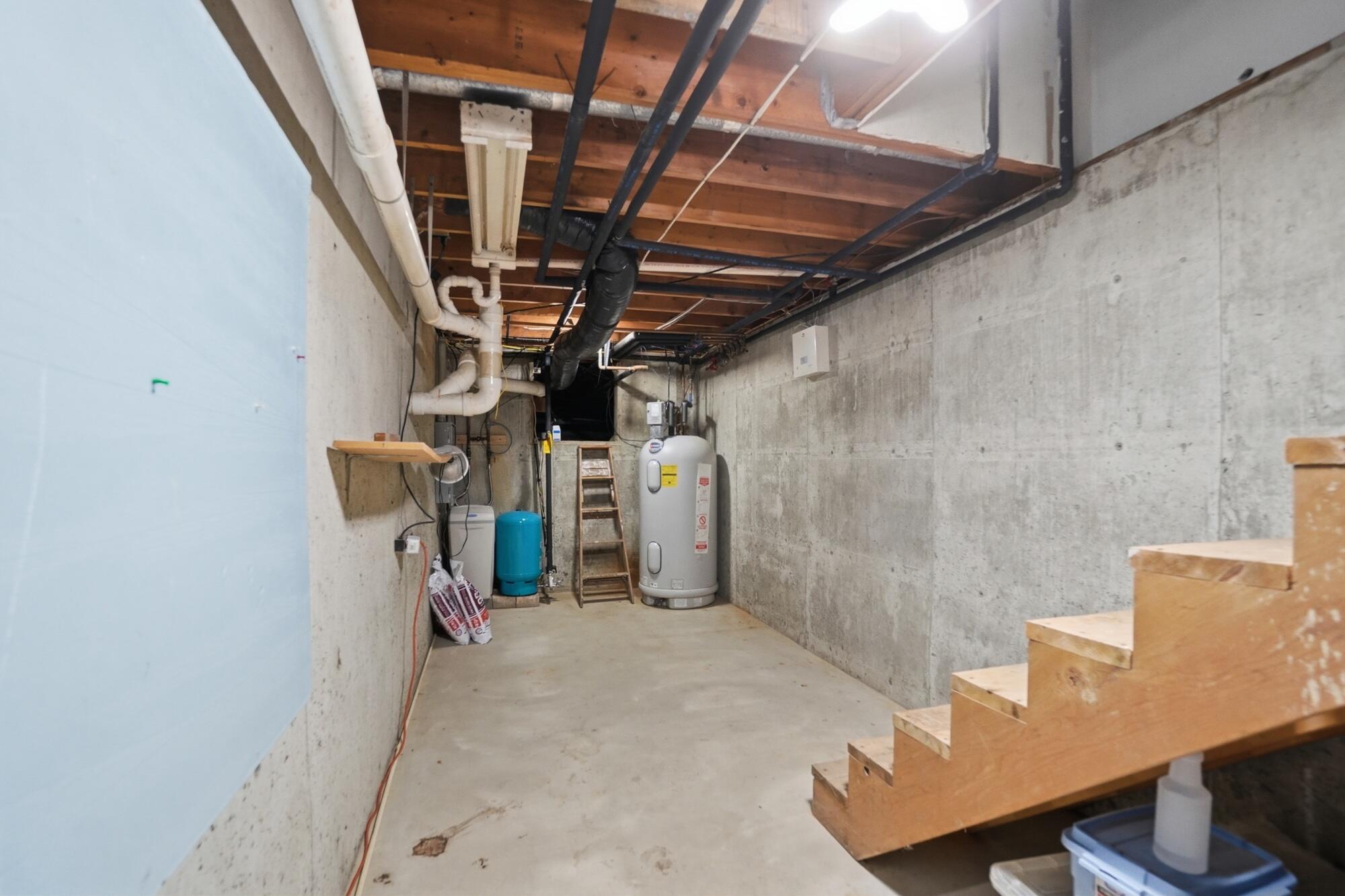 24702 Buckland Holden Road, Waynesfield, Ohio 45896