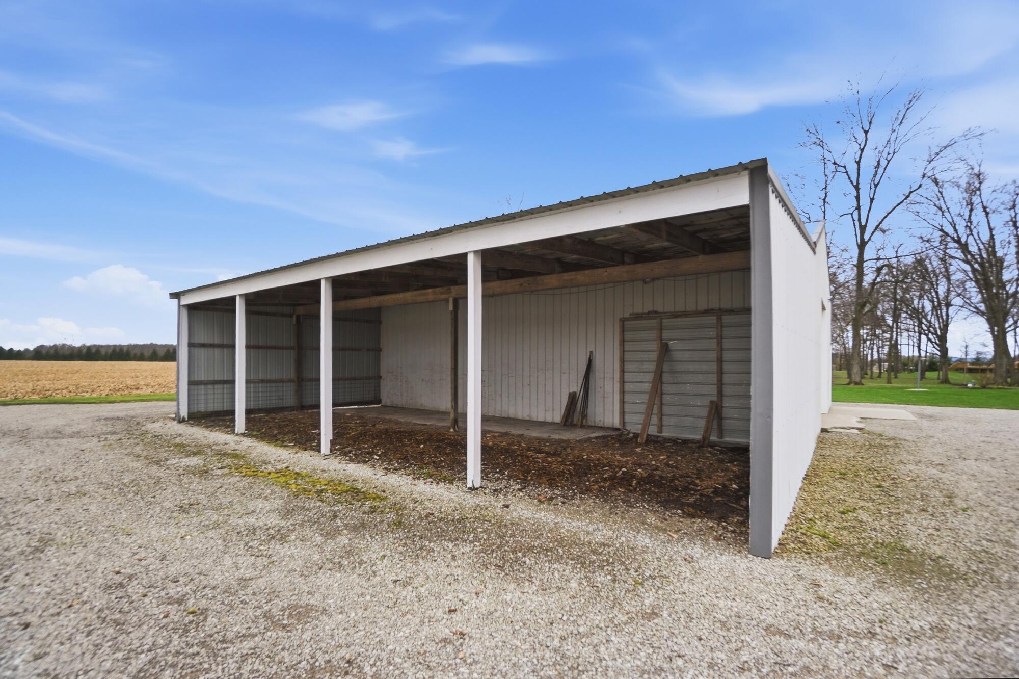 24702 Buckland Holden Road, Waynesfield, Ohio 45896