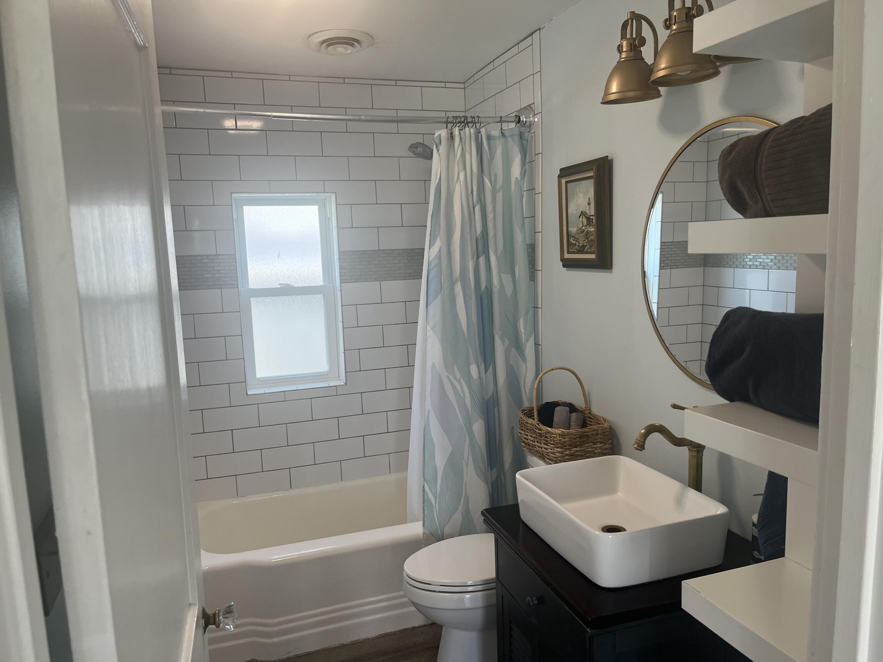 9484 Buckeye Drive, Huntsville, Ohio 43324