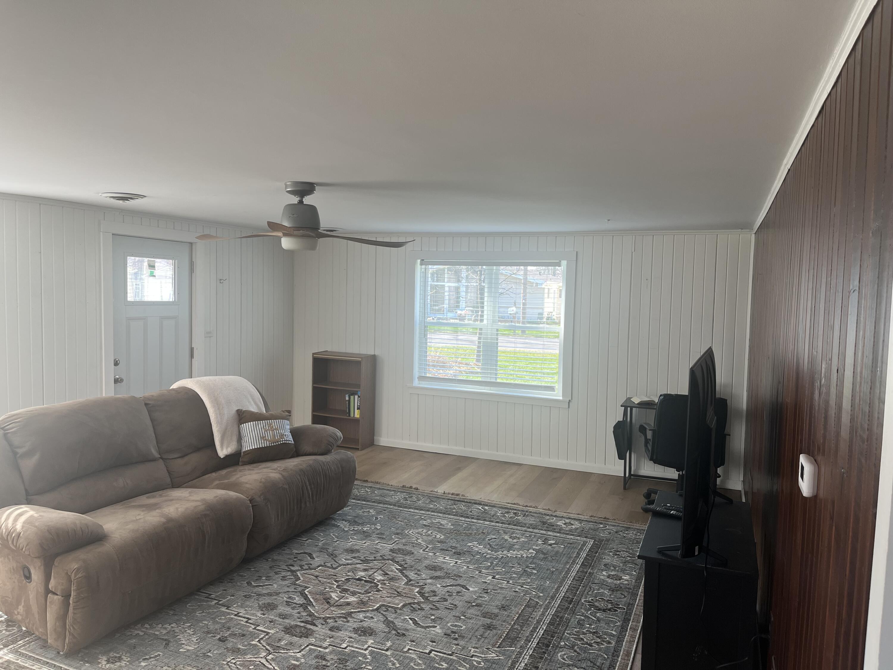 9484 Buckeye Drive, Huntsville, Ohio 43324