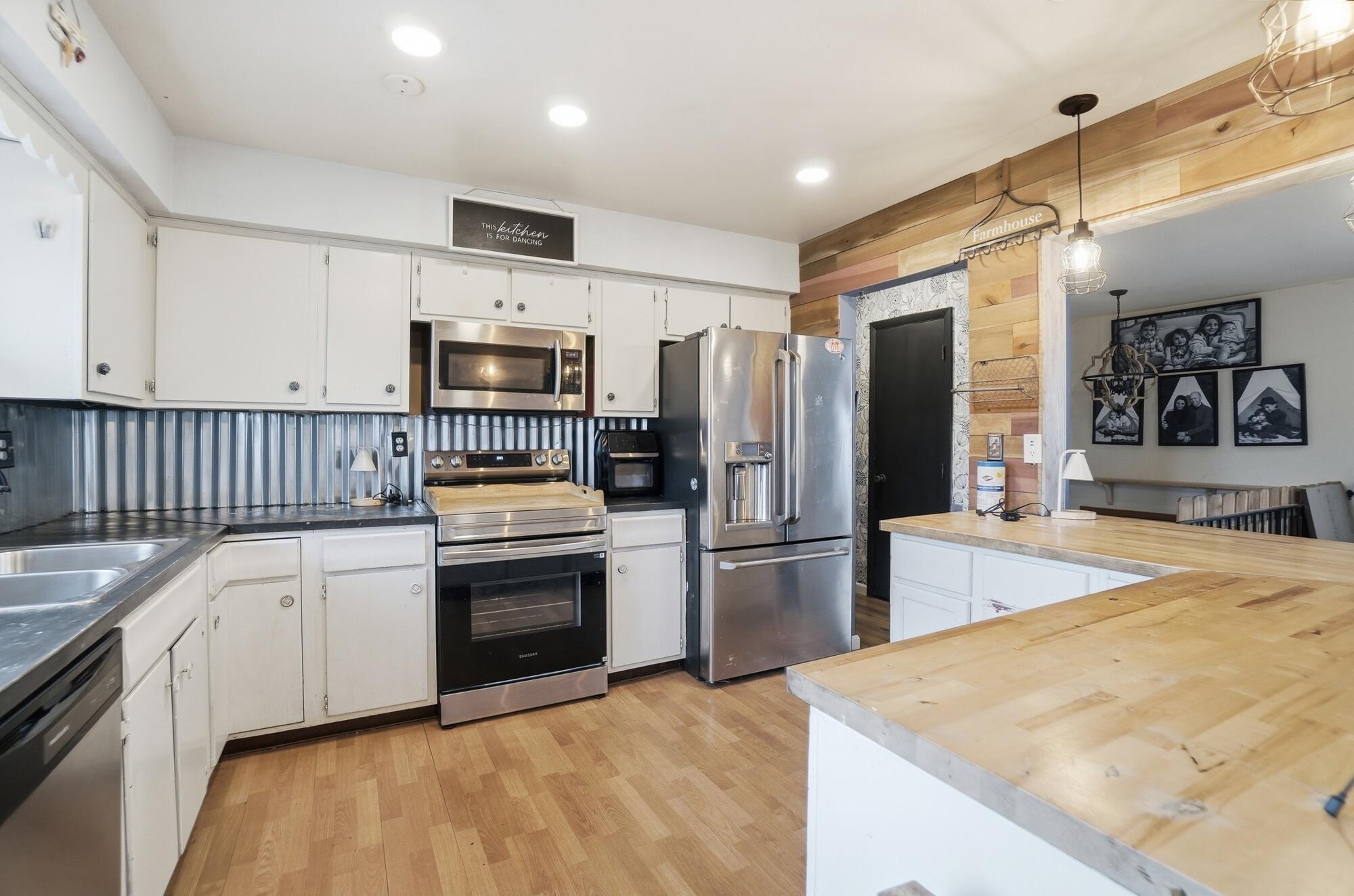 290 Ginghamsburg Road, Tipp City, Ohio 45371