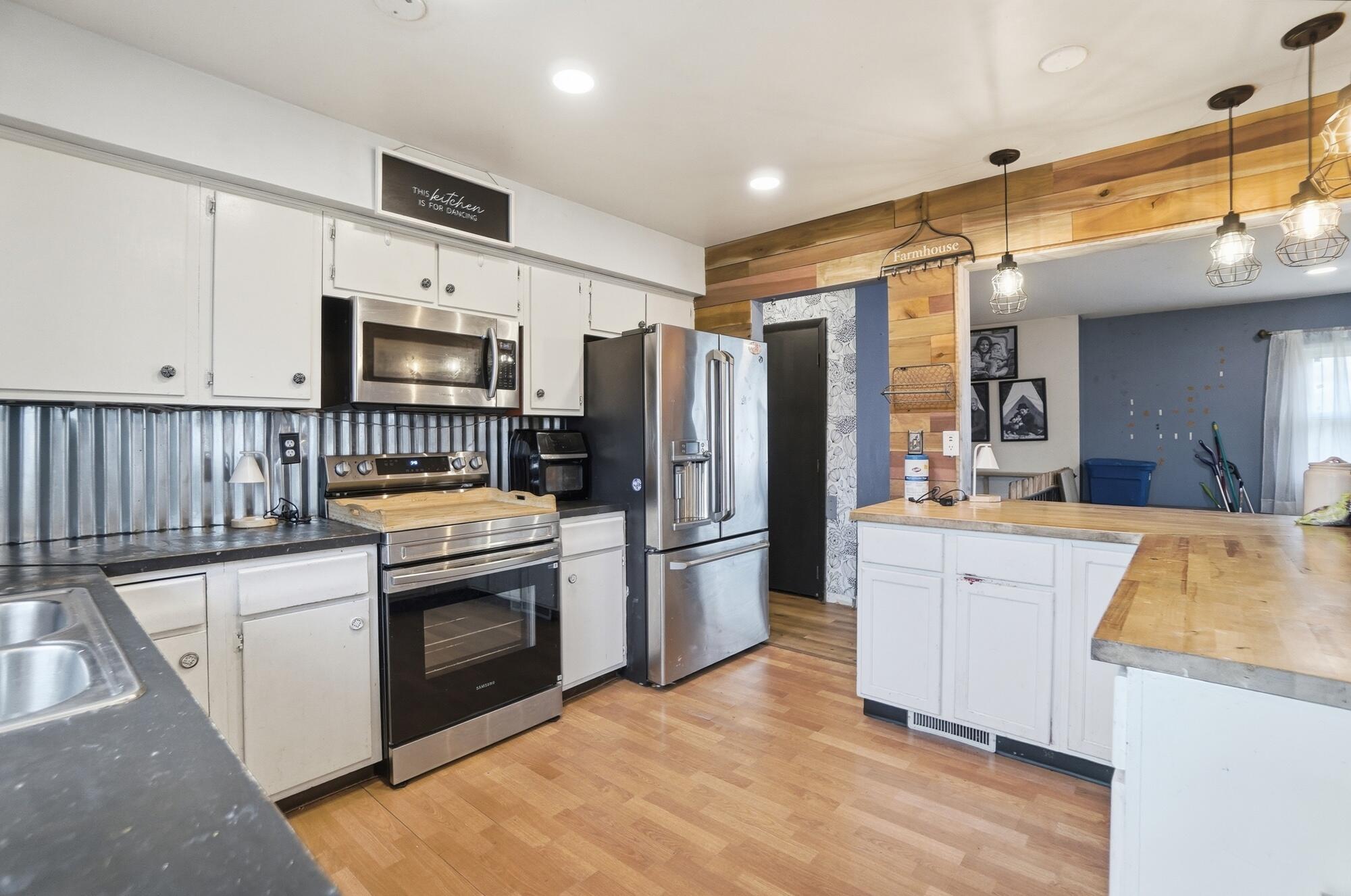 290 Ginghamsburg Road, Tipp City, Ohio 45371