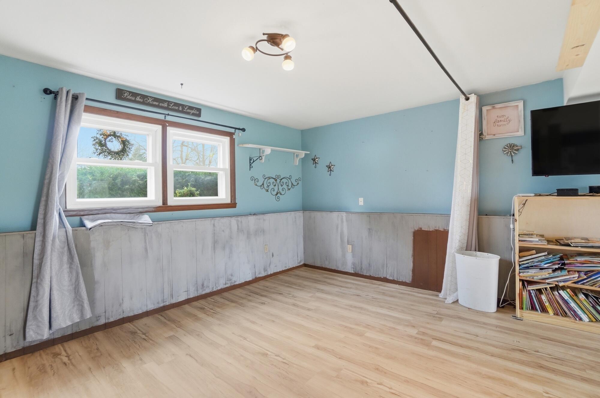 290 Ginghamsburg Road, Tipp City, Ohio 45371