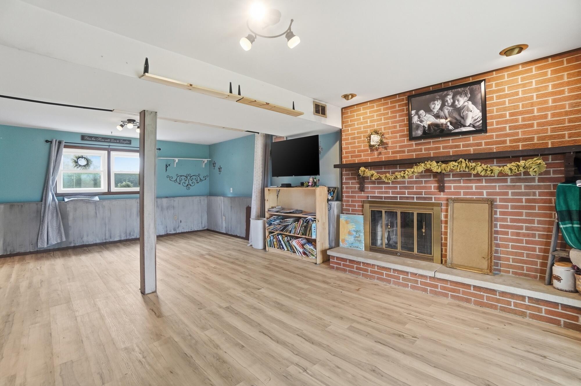 290 Ginghamsburg Road, Tipp City, Ohio 45371