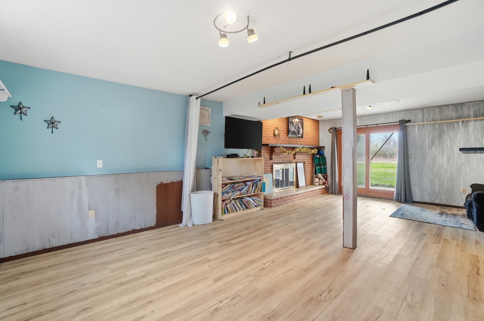 290 Ginghamsburg Road, Tipp City, Ohio 45371