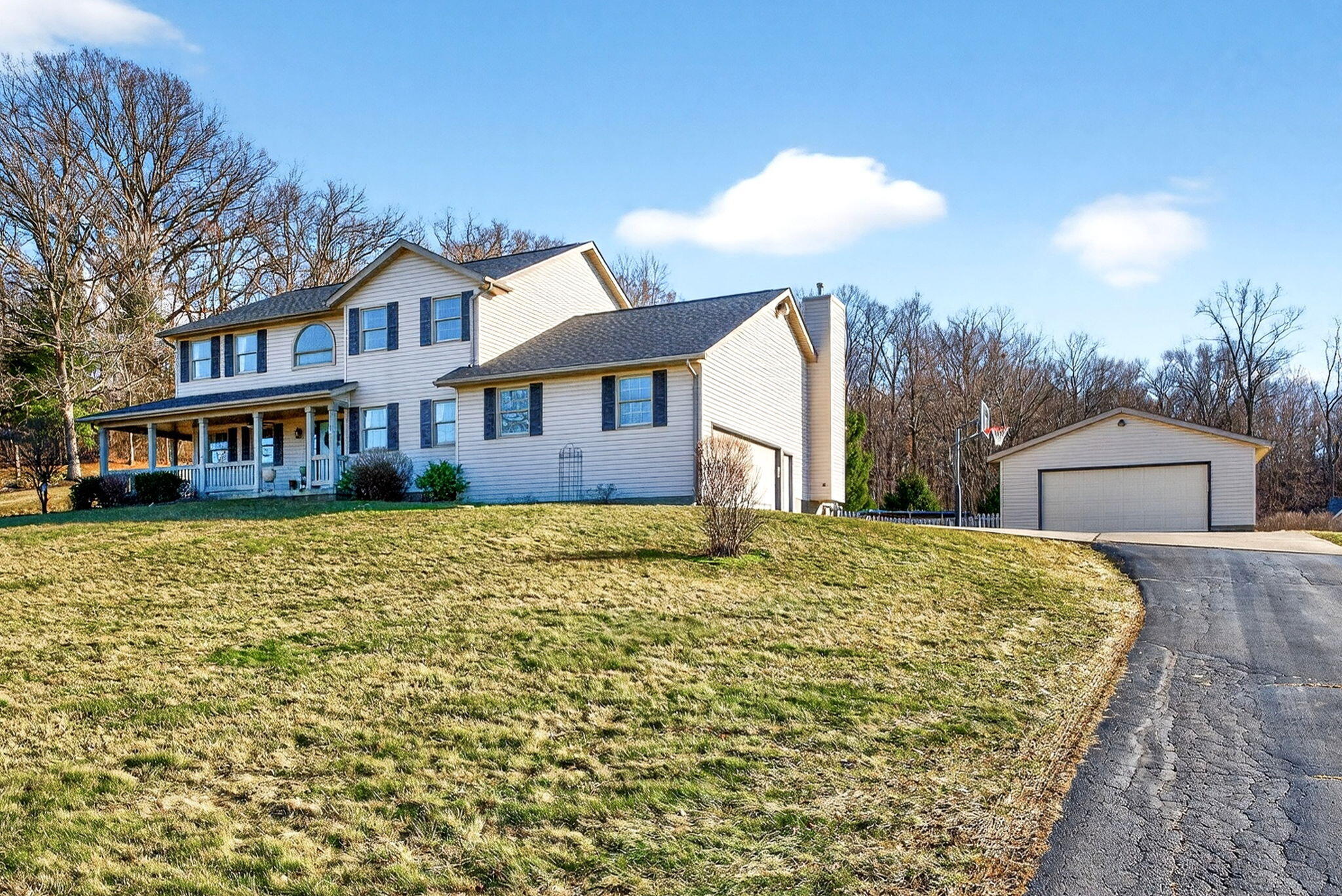 335 Willow Road, Springfield, Ohio 45502