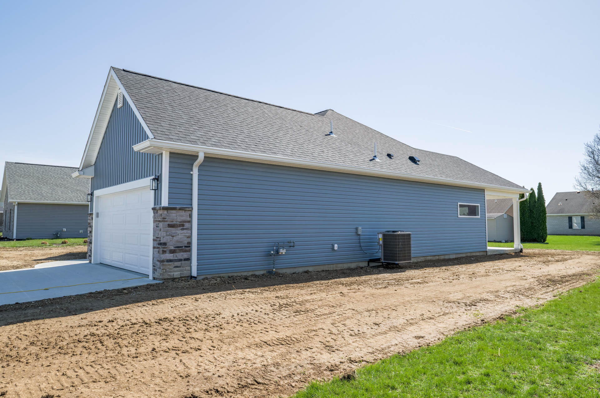 2917 Seminole Way, Piqua, Ohio 45356