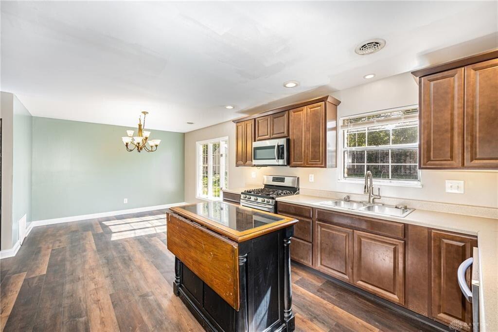 246 Crest Hill Avenue, Vandalia, Ohio 45377