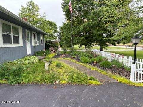 406 Wells Rd Road, Forest, Ohio