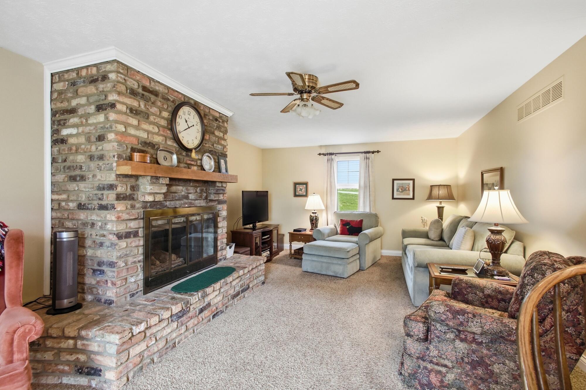 2224 Cheviot Hills Drive, Springfield, Ohio 45505