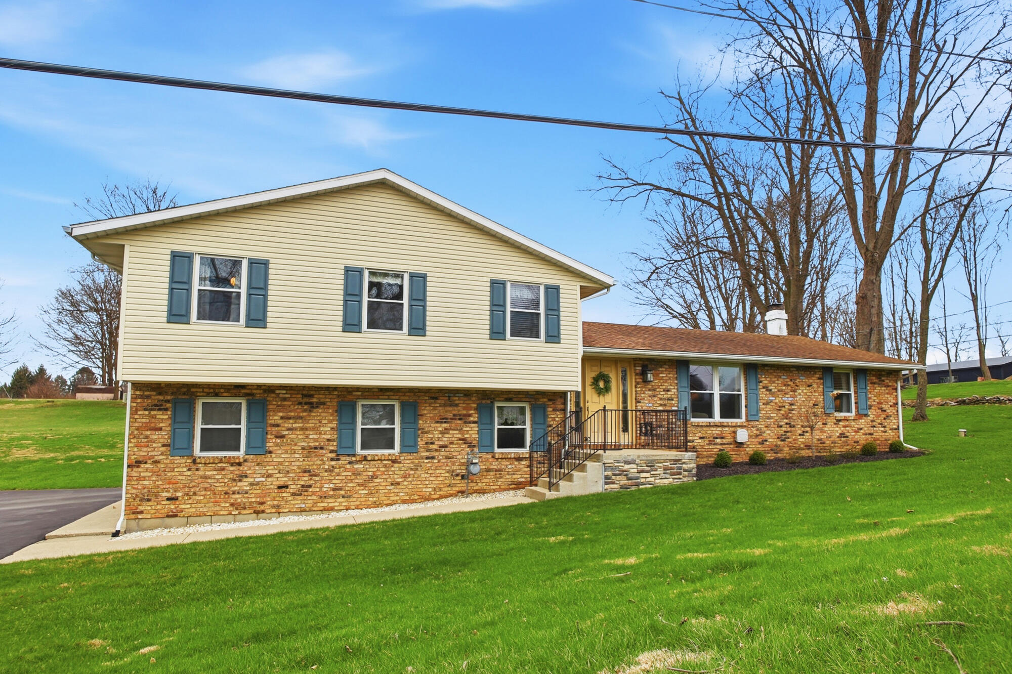 2224 Cheviot Hills Drive, Springfield, Ohio 45505