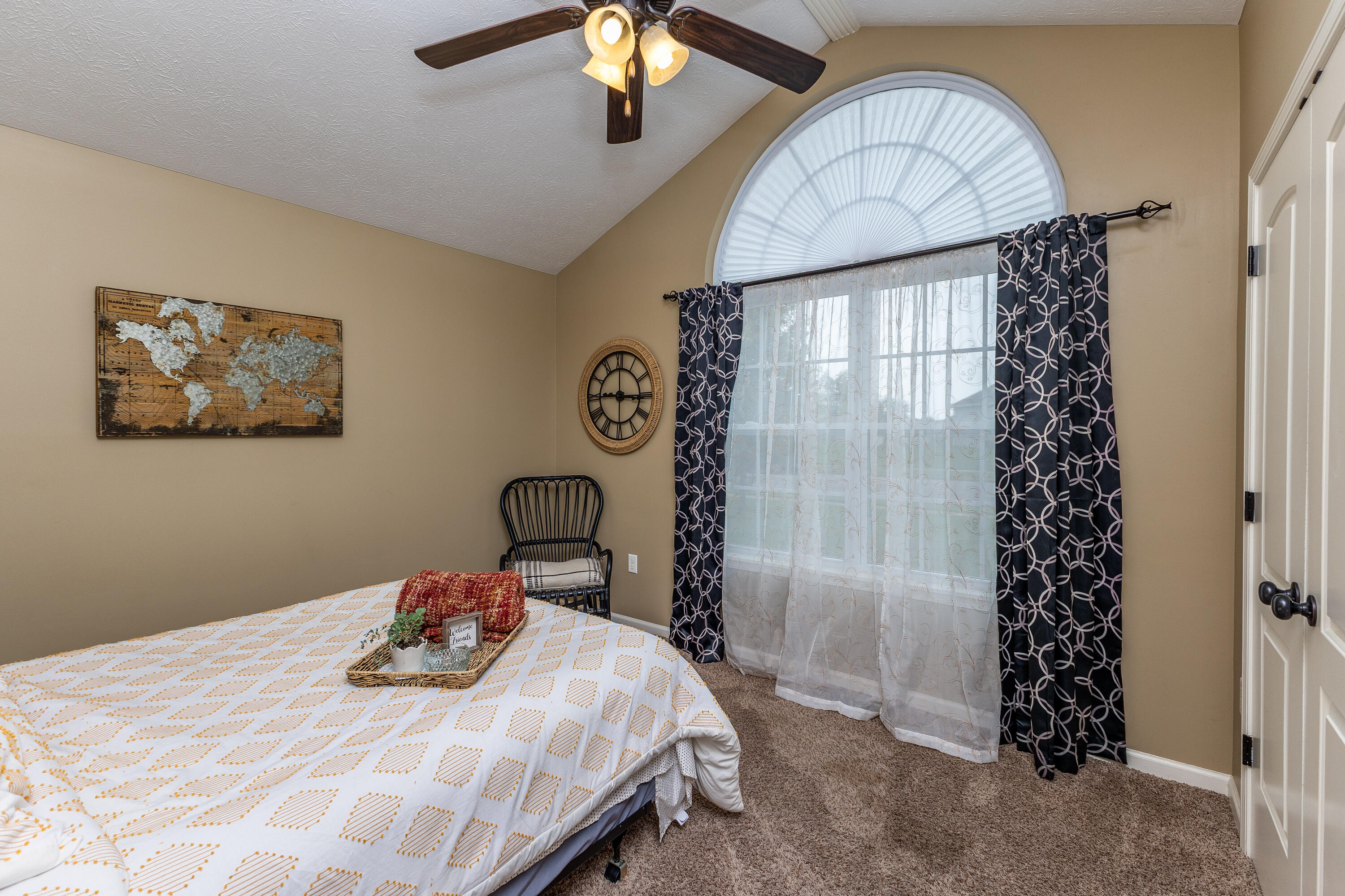 725 Loxley Lane, Troy, Ohio 45373