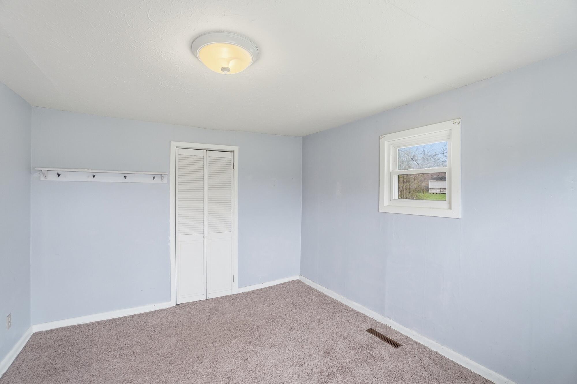 1166 Sparrow Road, Springfield, Ohio 45502