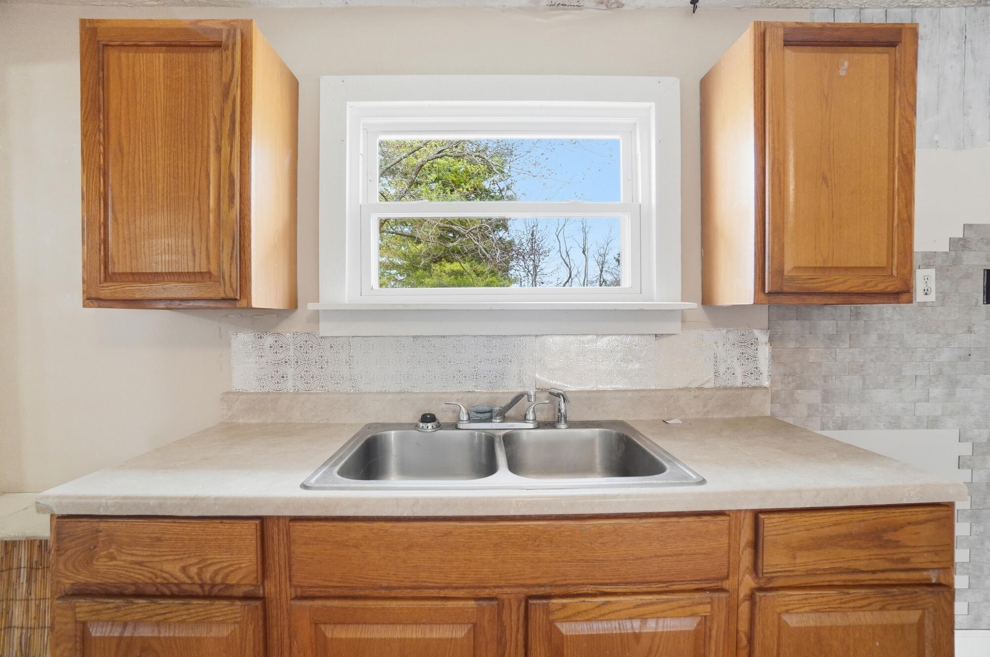 1166 Sparrow Road, Springfield, Ohio 45502