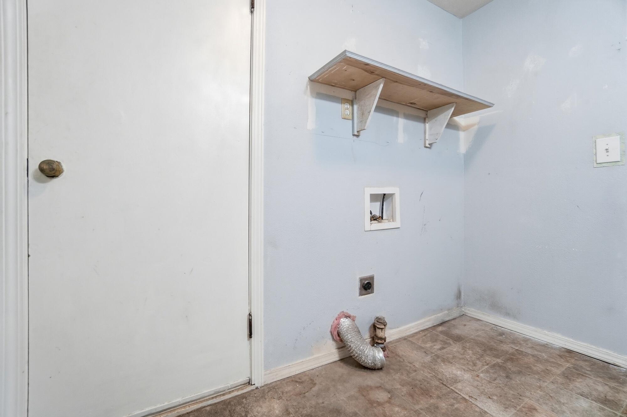 1166 Sparrow Road, Springfield, Ohio 45502